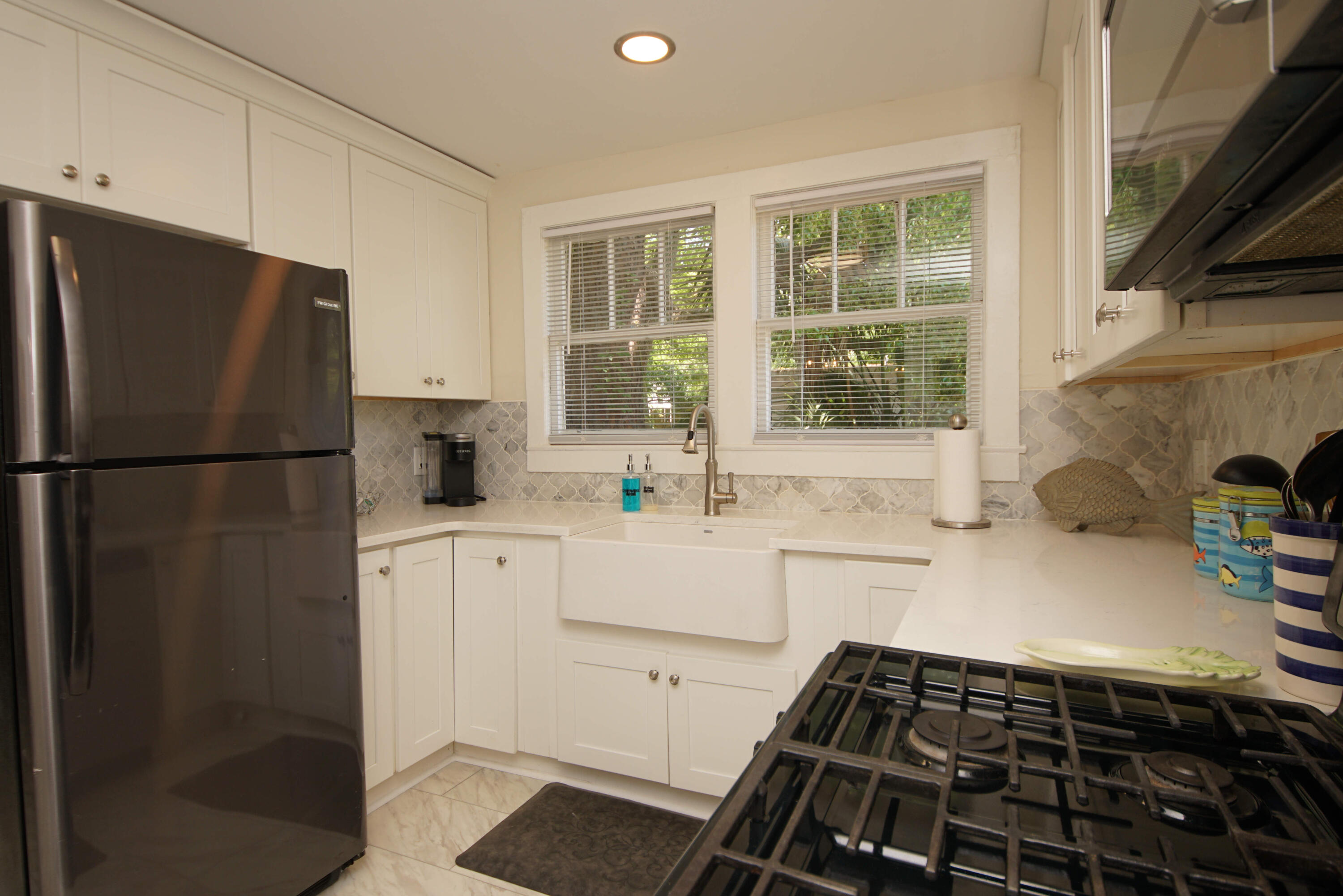 ELLIOTTS POINT - Residential Lease