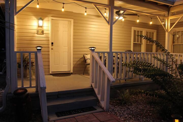 ELLIOTTS POINT - Residential Lease