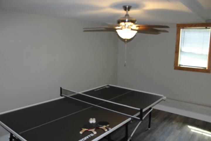 ELLIOTTS POINT - Residential Lease