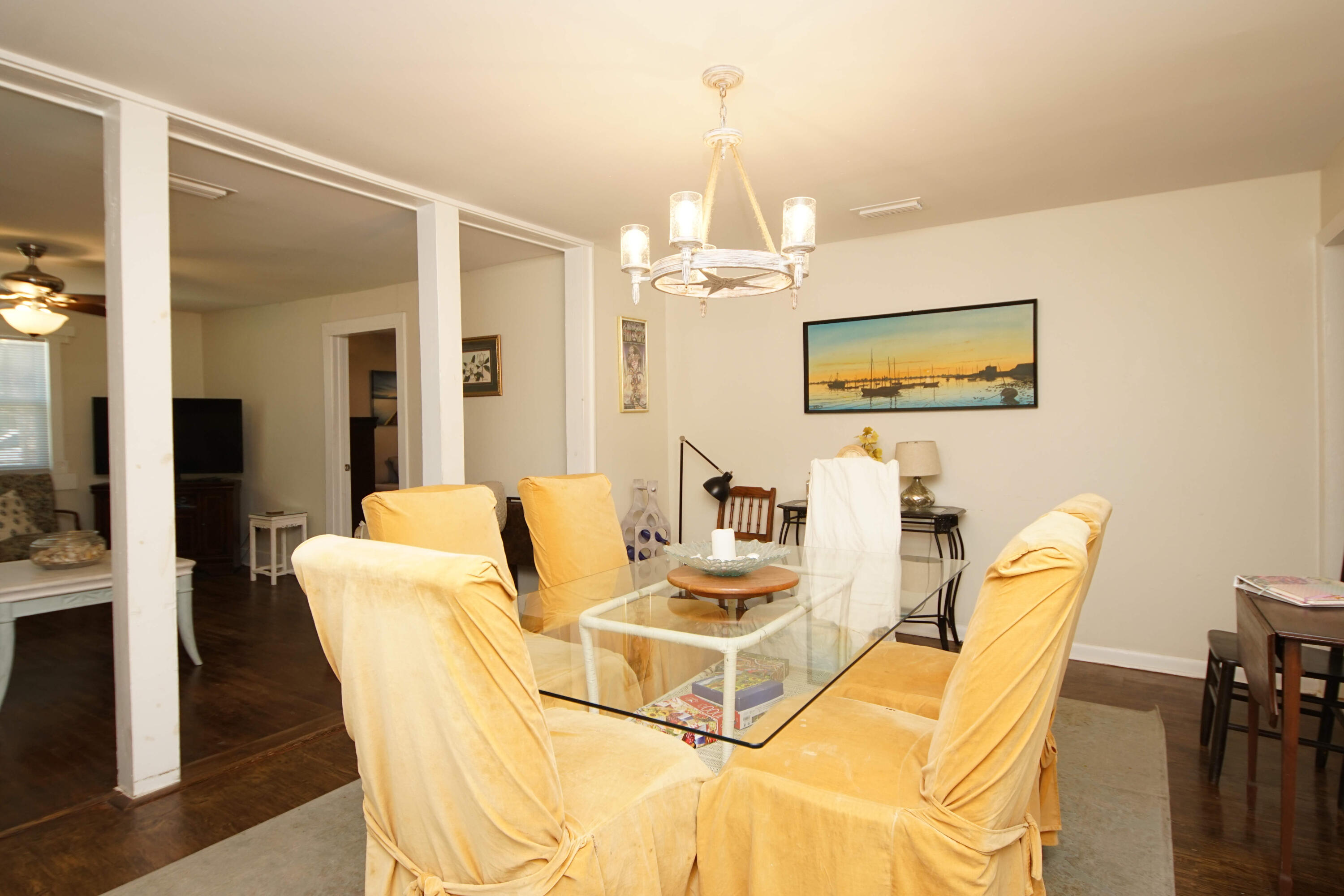 ELLIOTTS POINT - Residential Lease