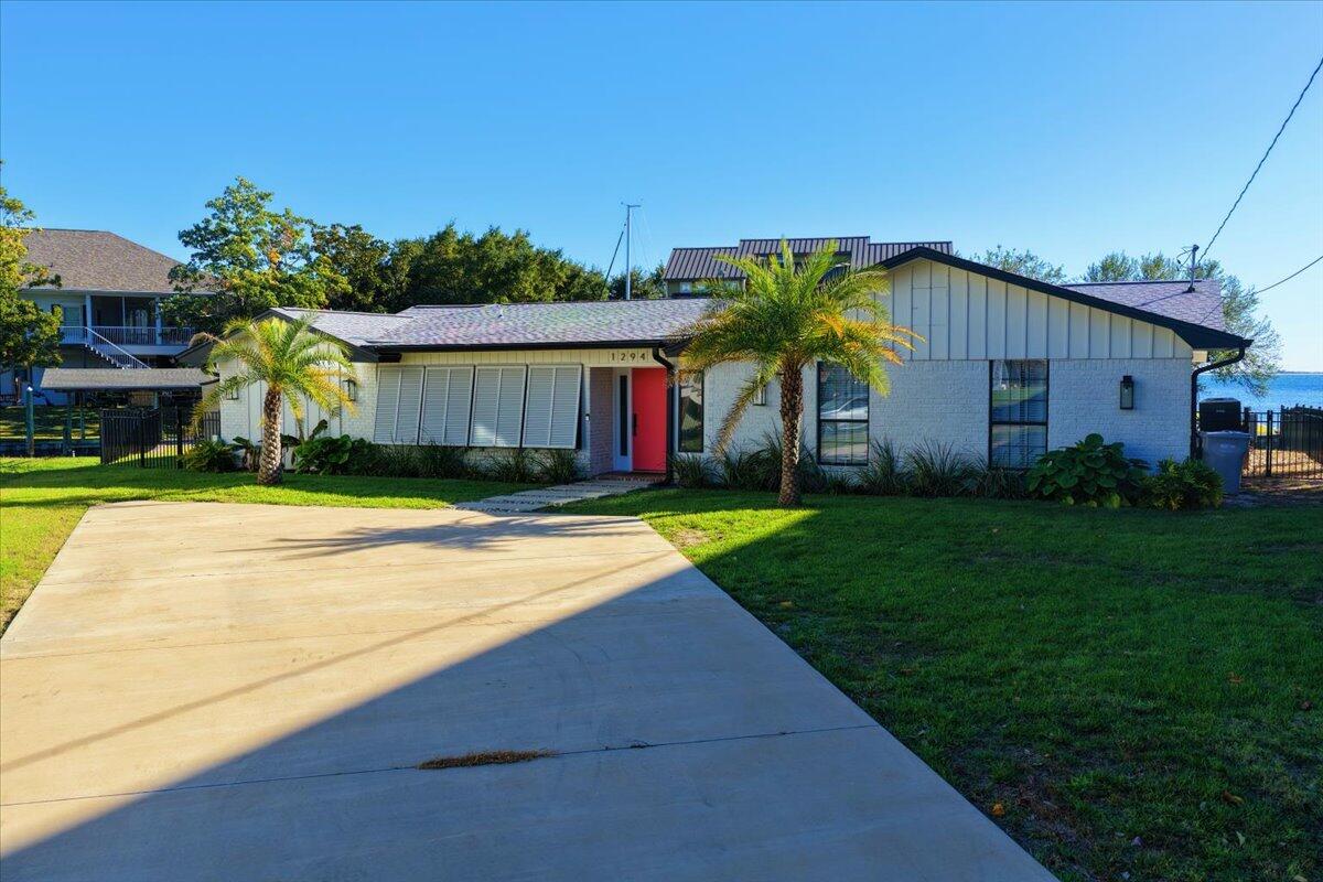 SOUNDSIDE RESUB - Residential