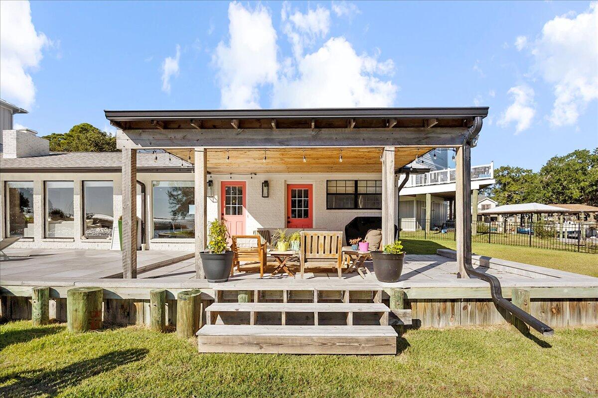 SOUNDSIDE RESUB - Residential