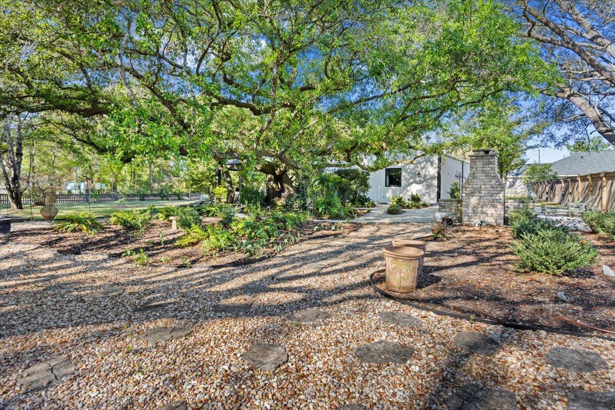 NONESUCH WAY - Residential