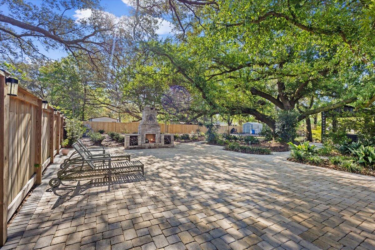 NONESUCH WAY - Residential