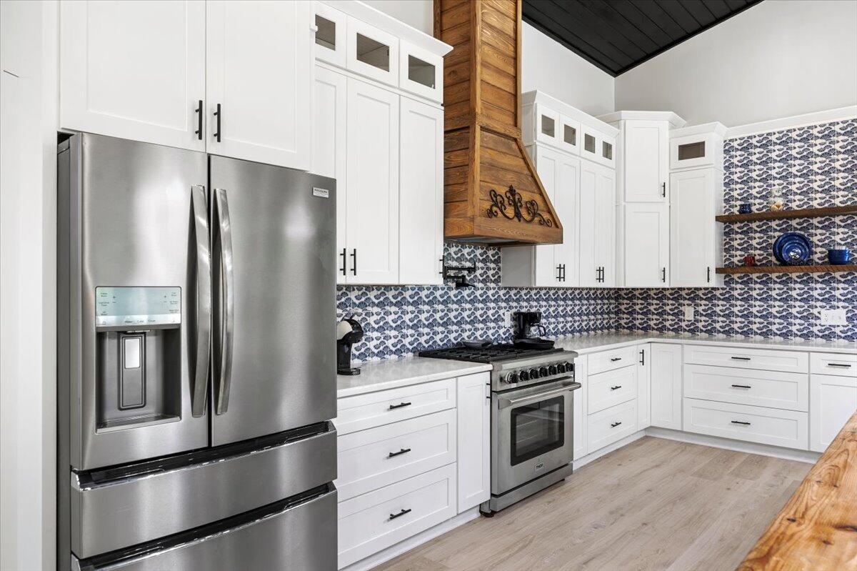 NONESUCH WAY - Residential