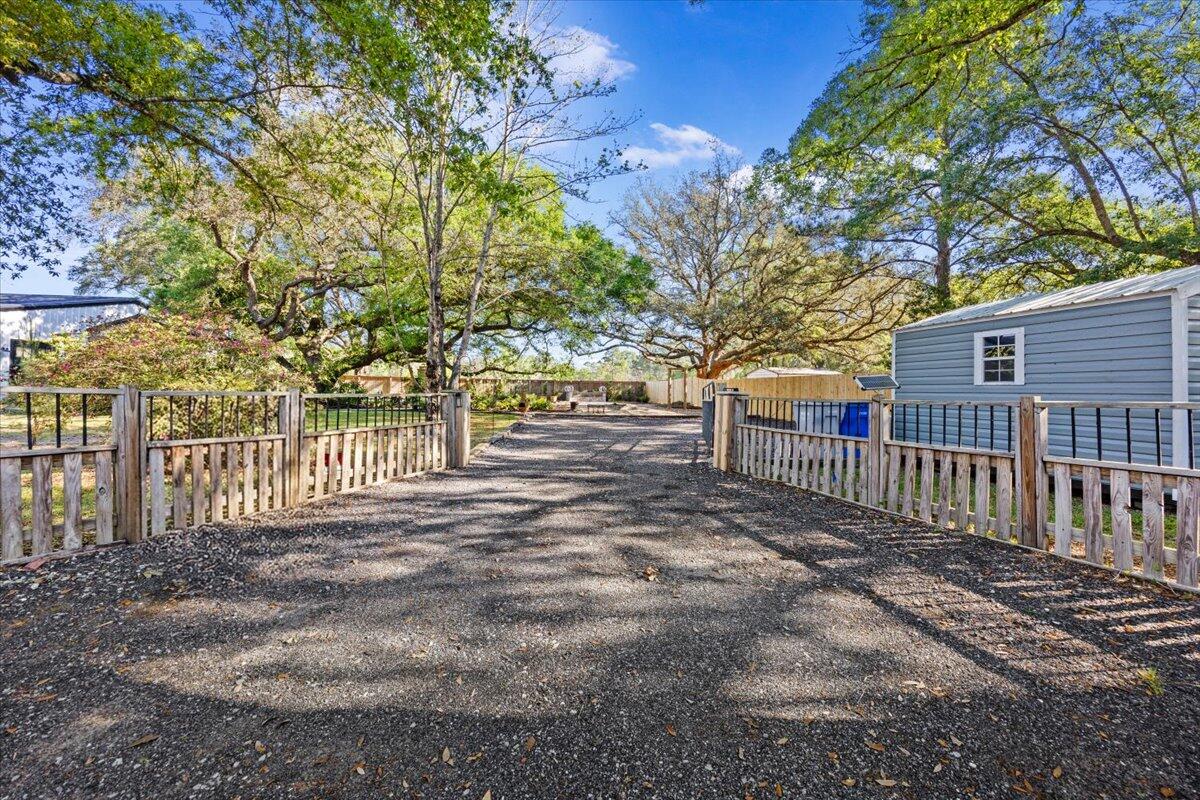 NONESUCH WAY - Residential