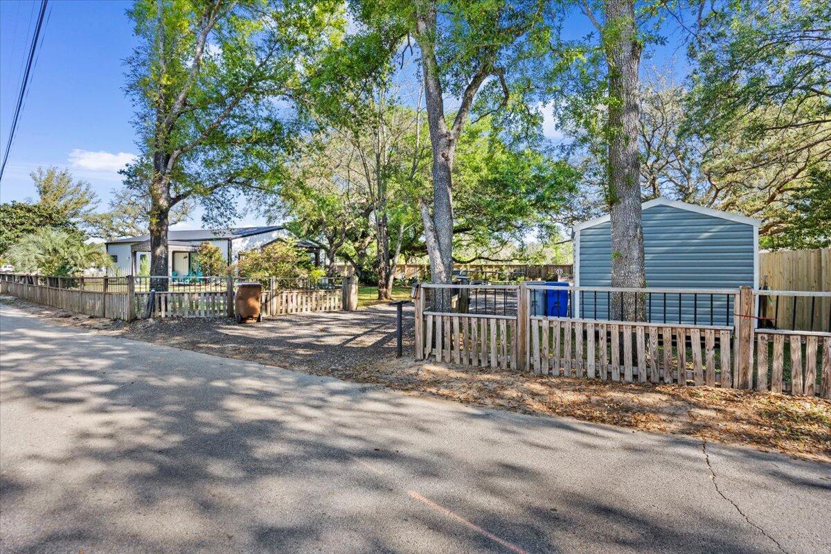 NONESUCH WAY - Residential