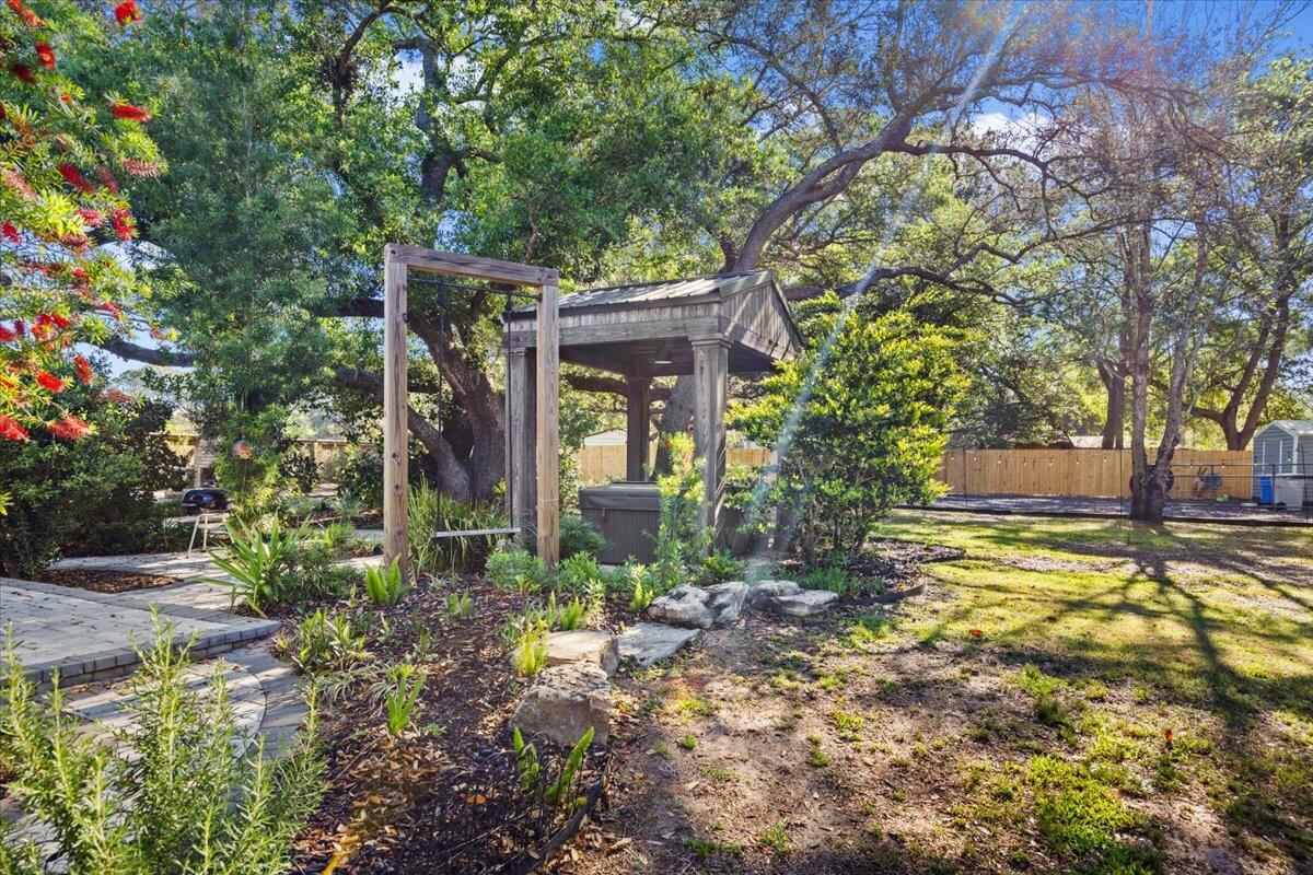 NONESUCH WAY - Residential