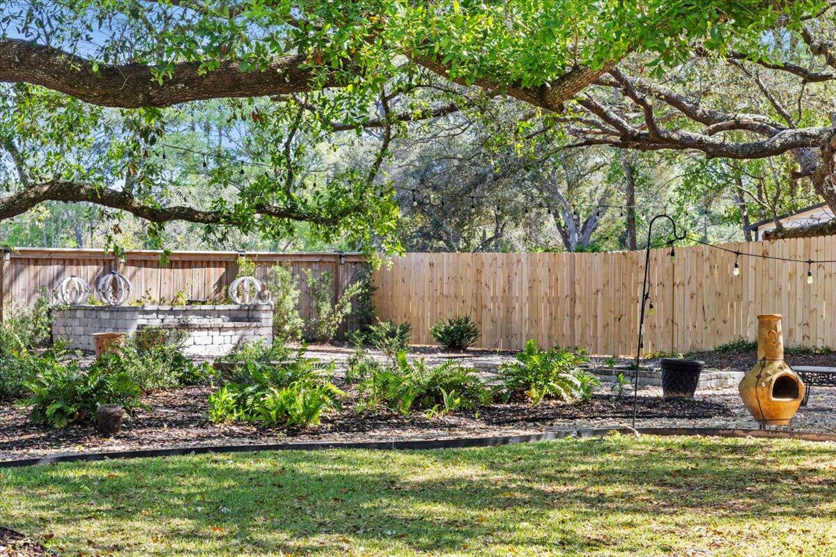 NONESUCH WAY - Residential