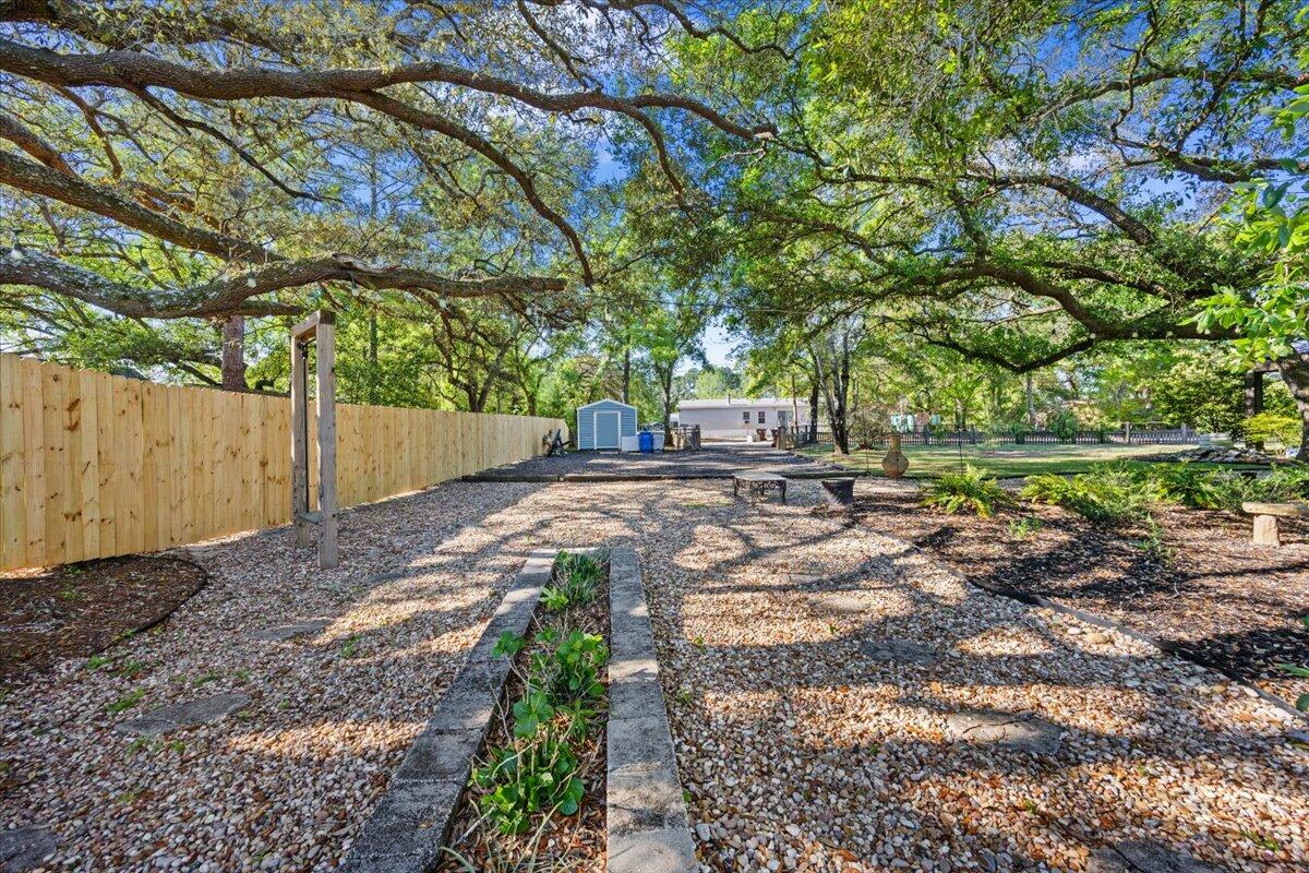 NONESUCH WAY - Residential