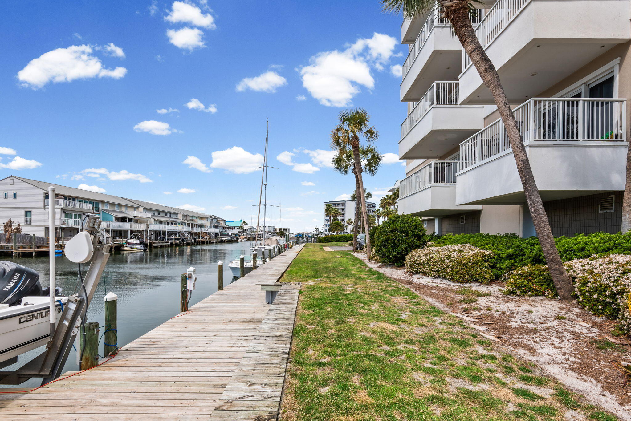 Sun King Towers - Residential