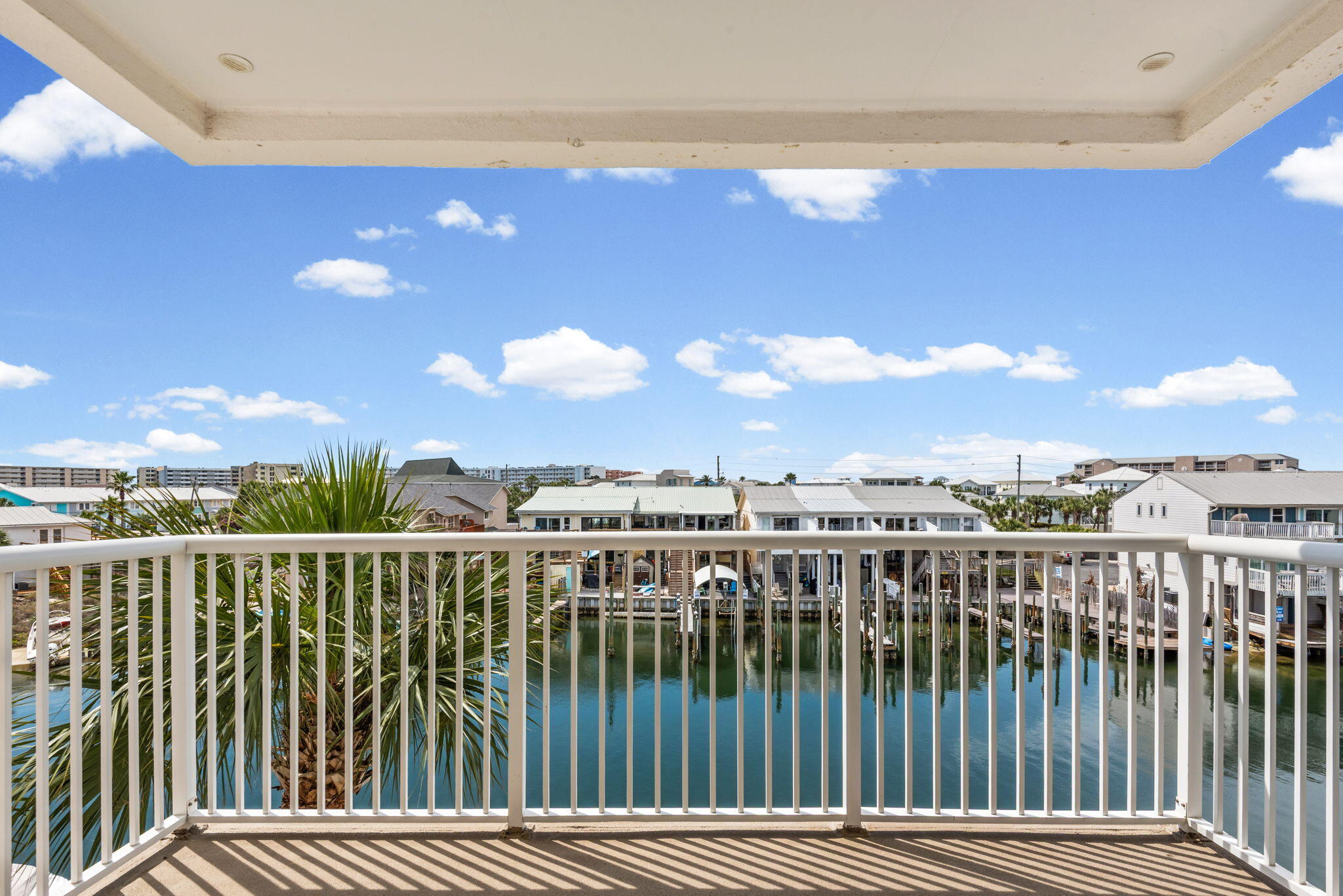 Sun King Towers - Residential