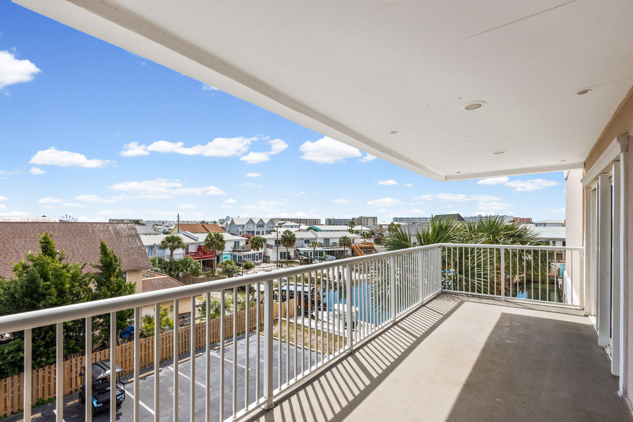 Sun King Towers - Residential