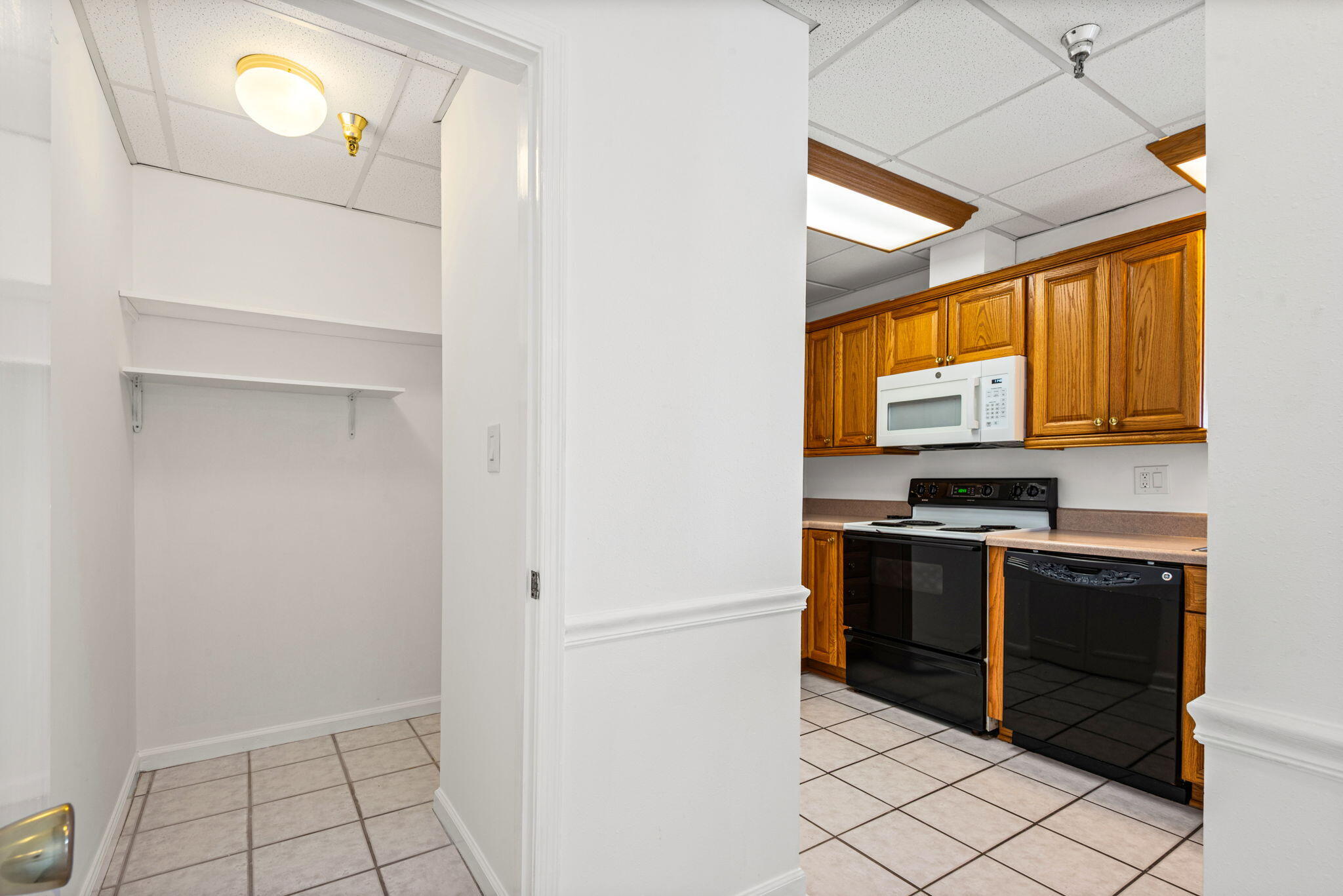 Sun King Towers - Residential