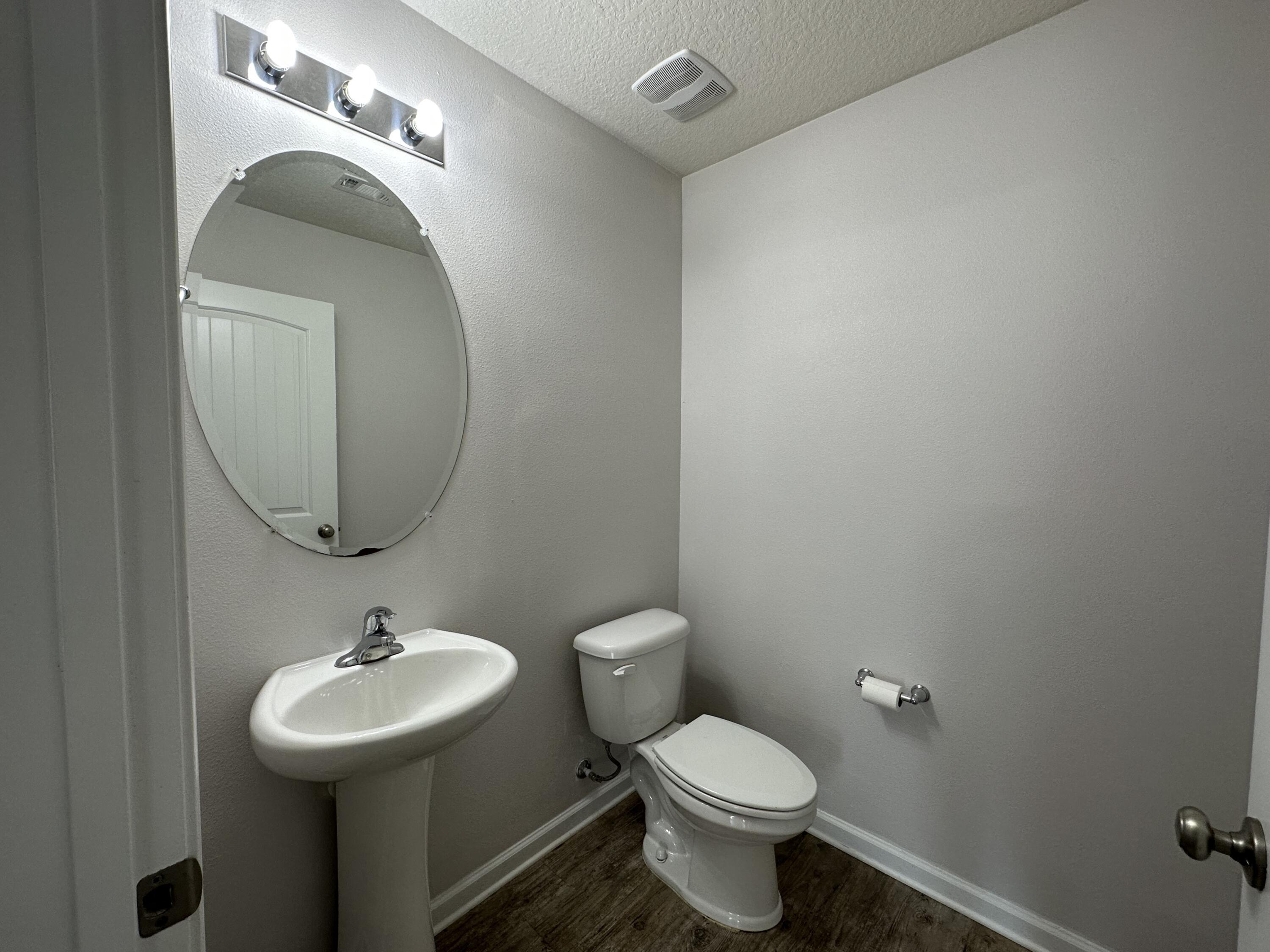 PARTRIDGE HILLS LOT 19 BLK A - Residential Lease