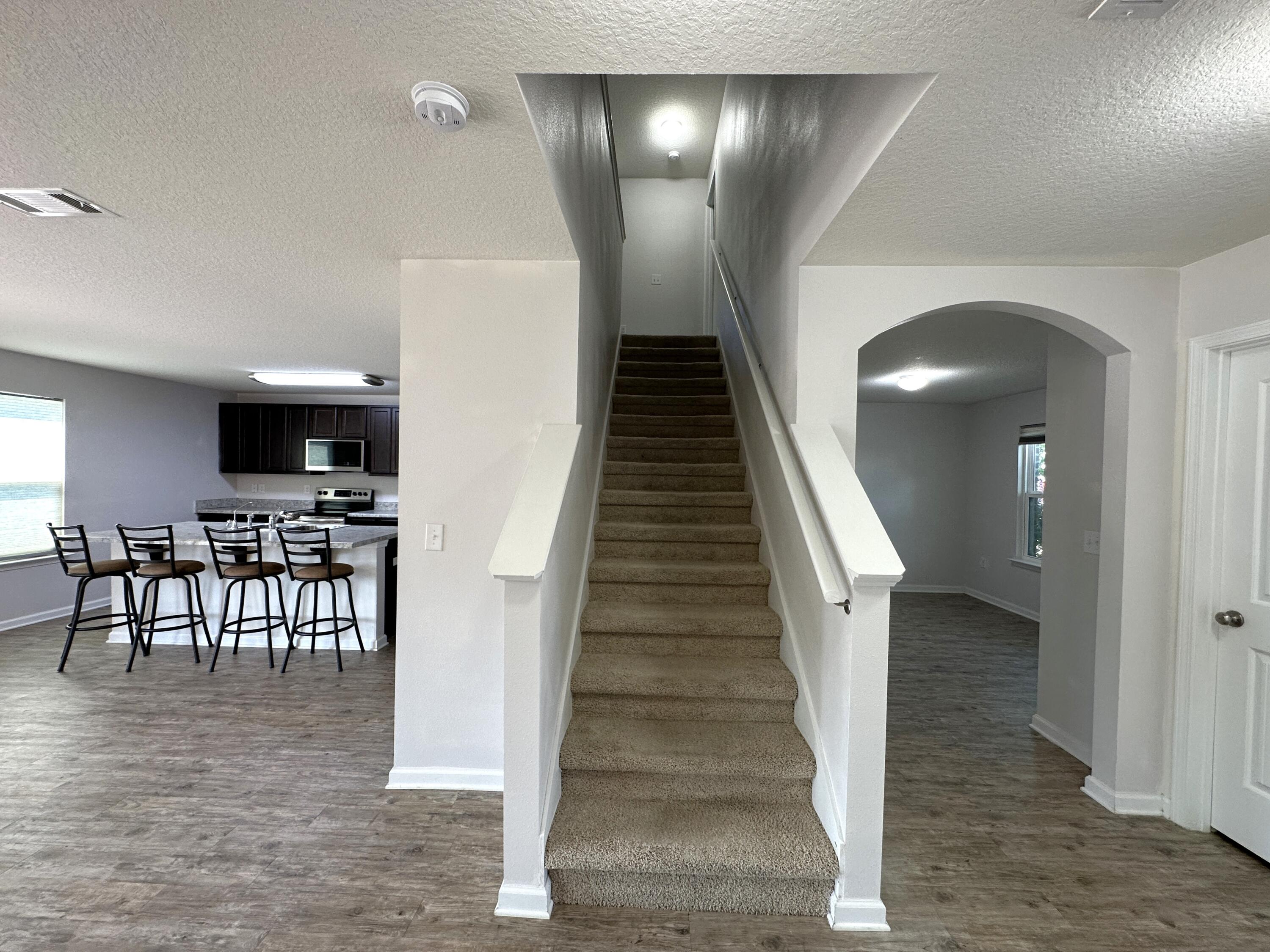 PARTRIDGE HILLS LOT 19 BLK A - Residential Lease