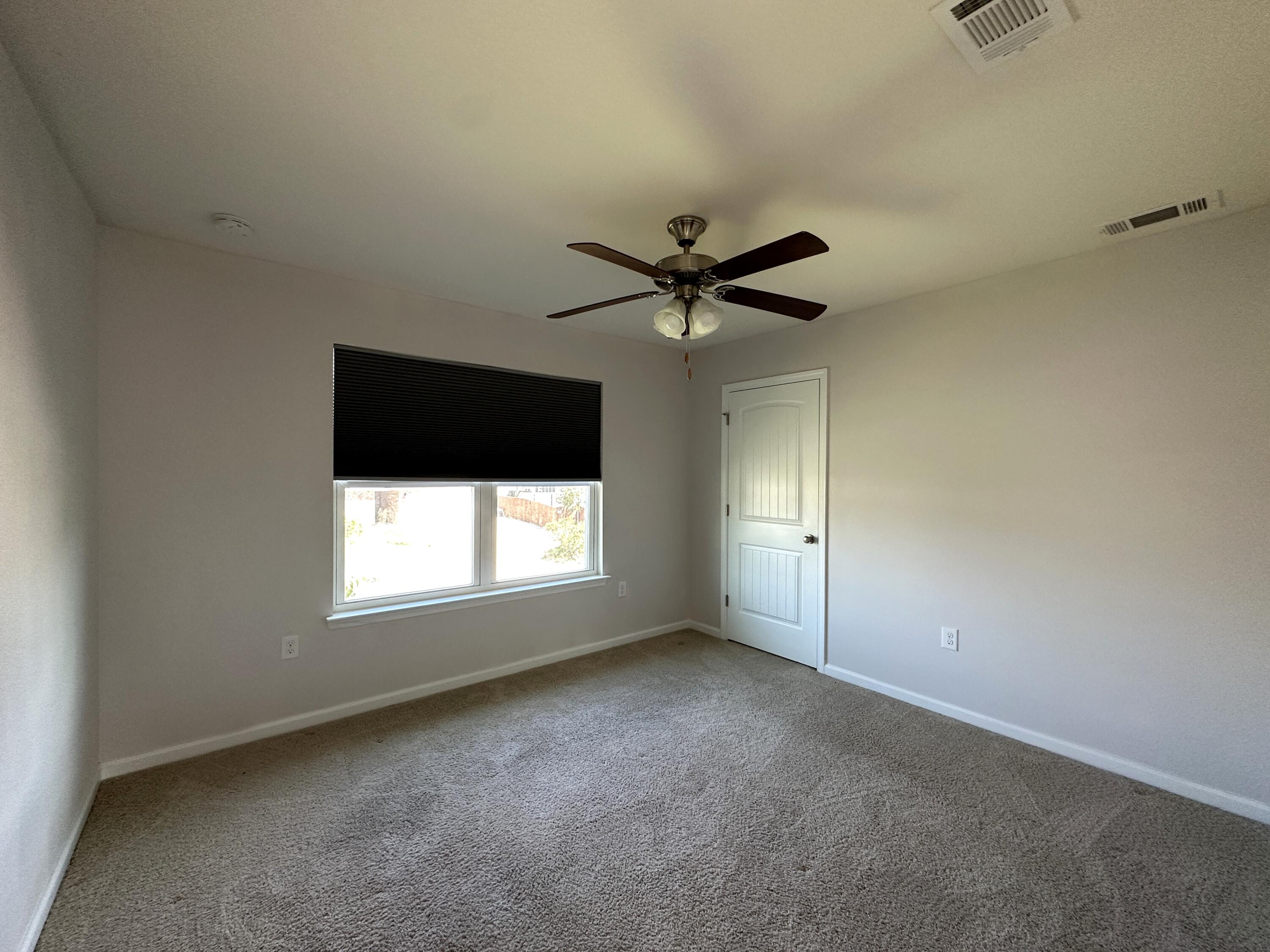 PARTRIDGE HILLS LOT 19 BLK A - Residential Lease