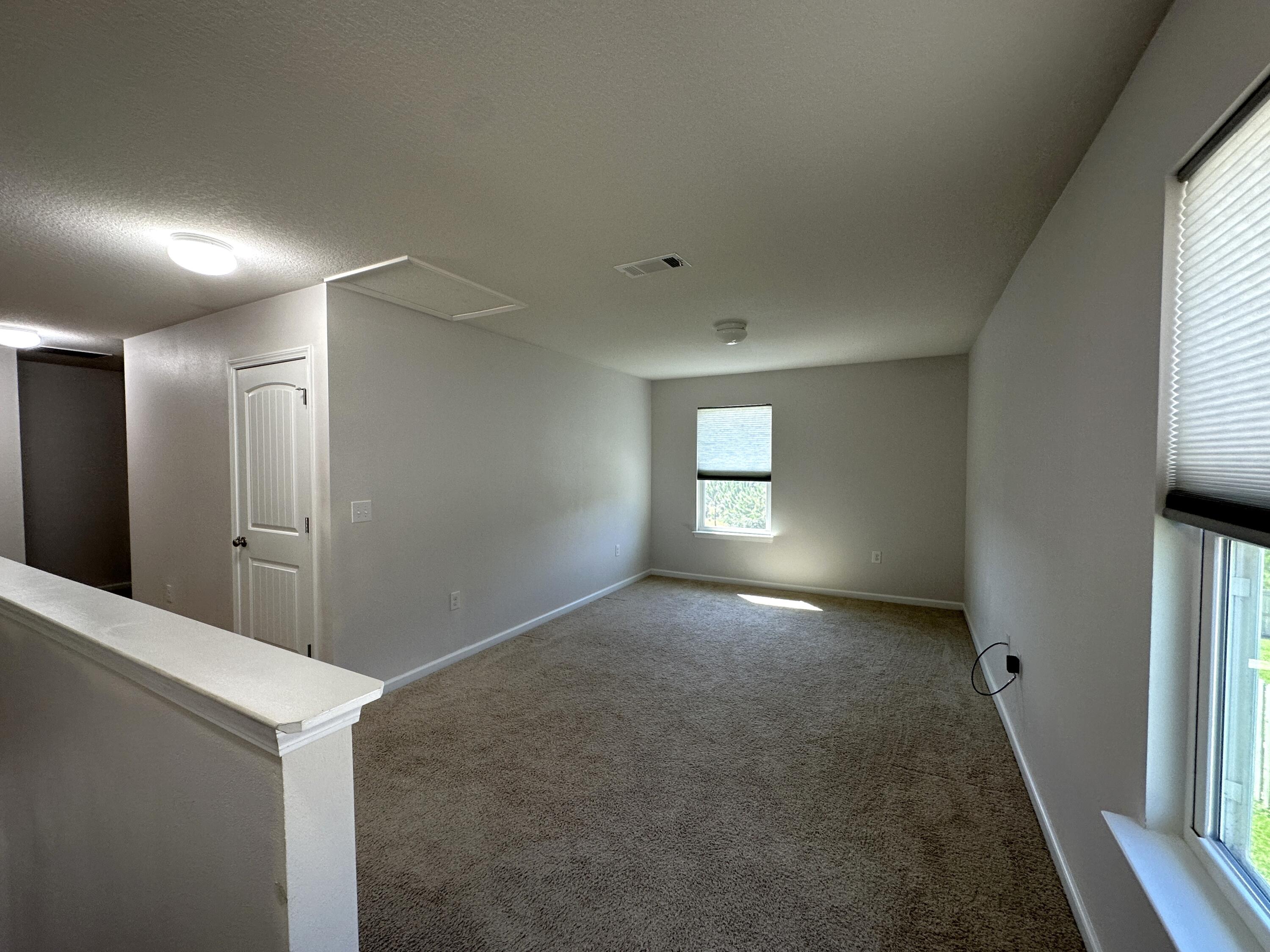 PARTRIDGE HILLS LOT 19 BLK A - Residential Lease