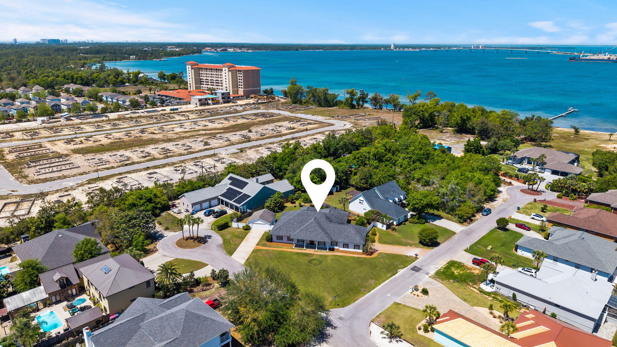 GRAND HARBOR - Residential