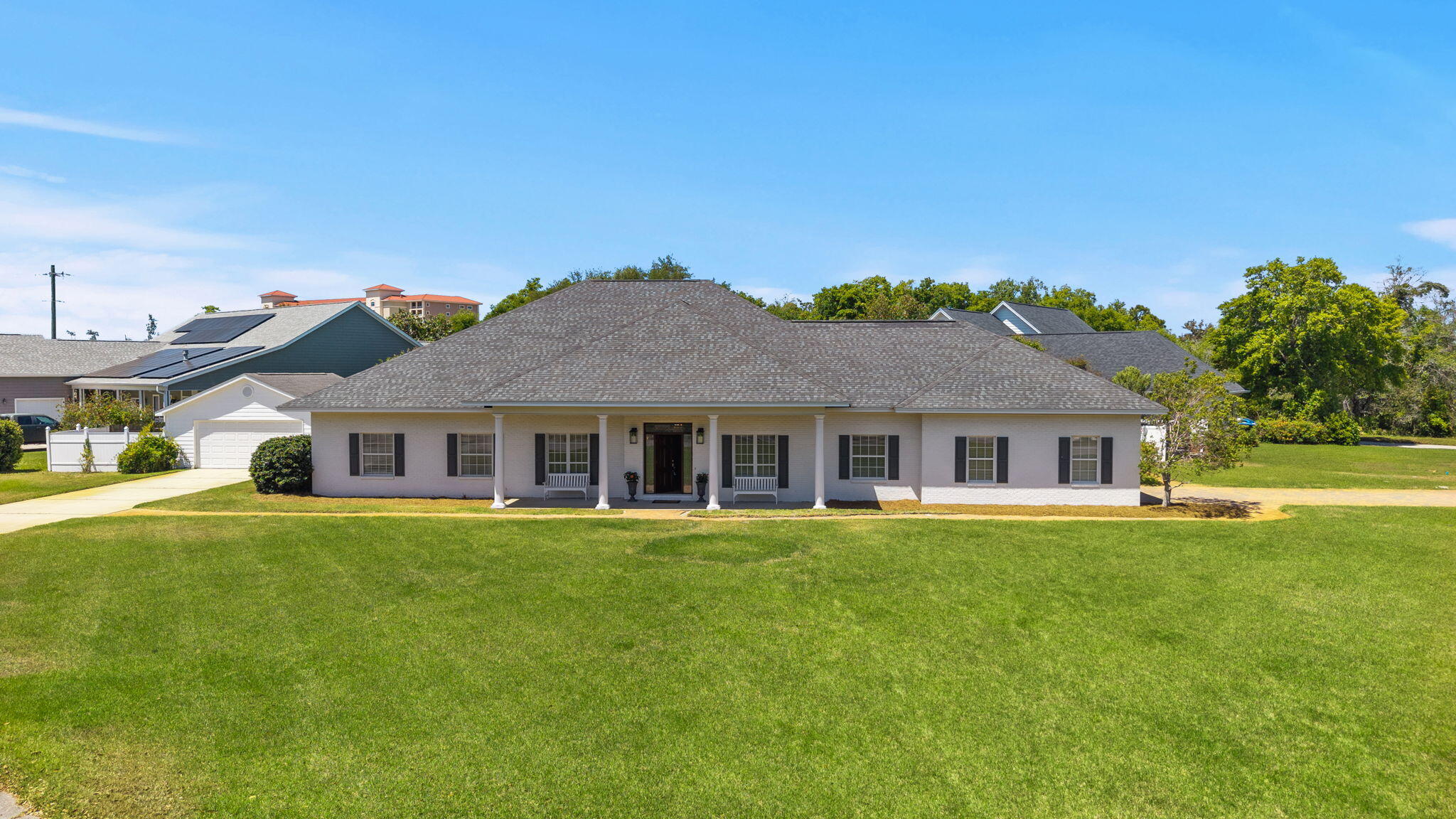 GRAND HARBOR - Residential