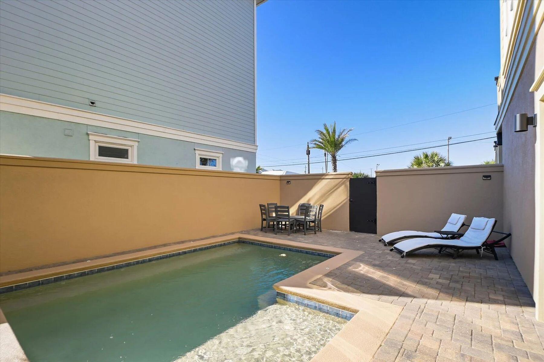 GULF LAGOON BEACH - Residential