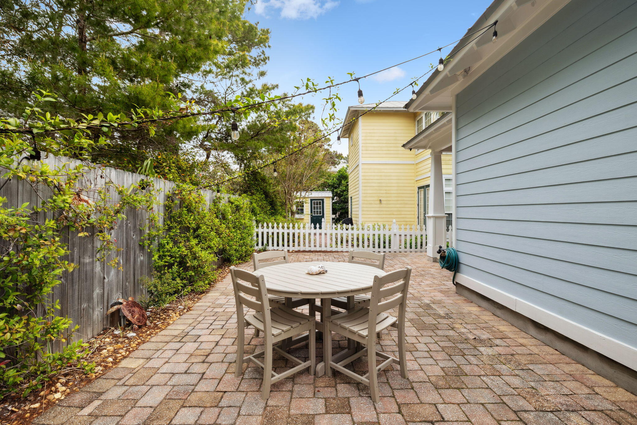 CASSINE VILLAGE - Residential