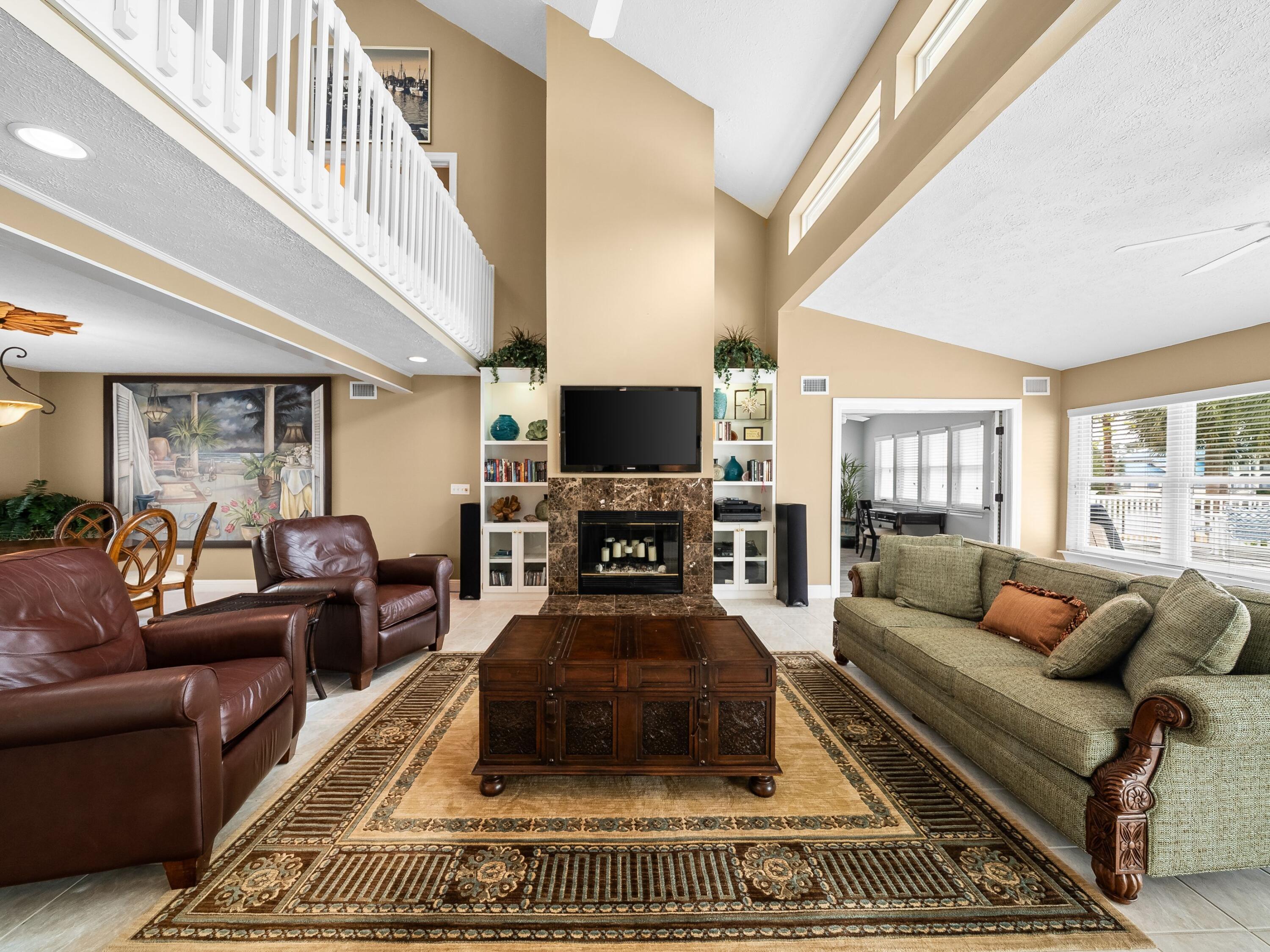 BAY POINT UNIT 1 - Residential