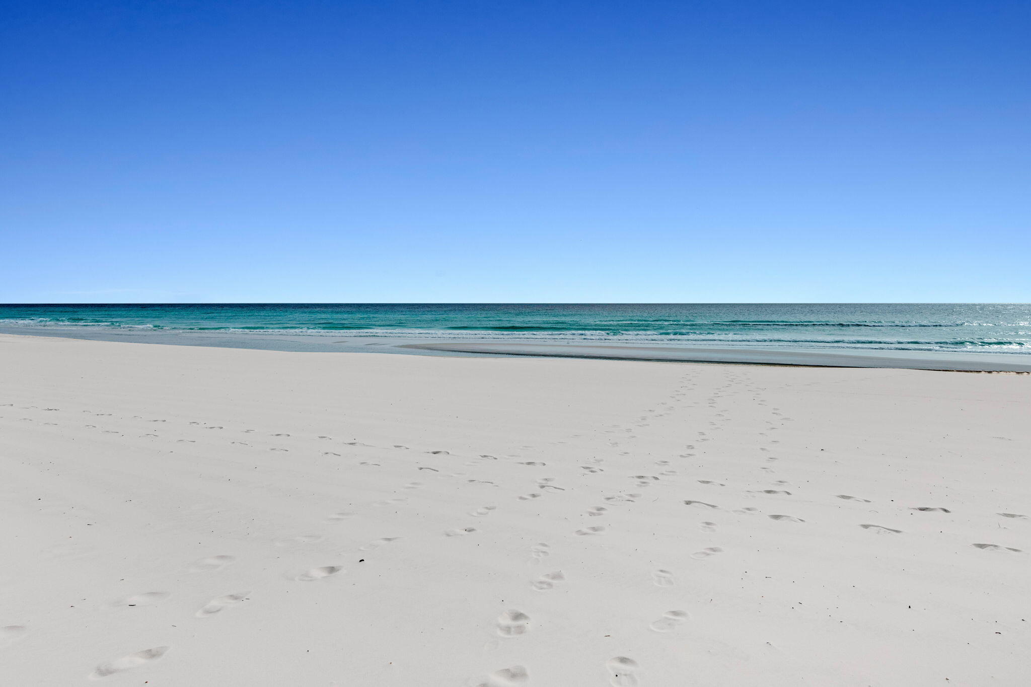 ST. BARTH AT SILVER SHELLS - Residential