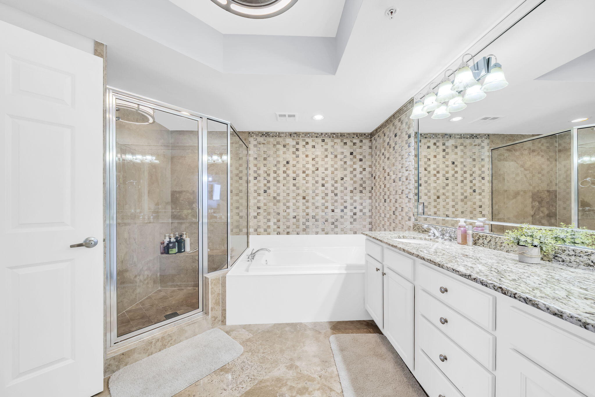 ST. BARTH AT SILVER SHELLS - Residential