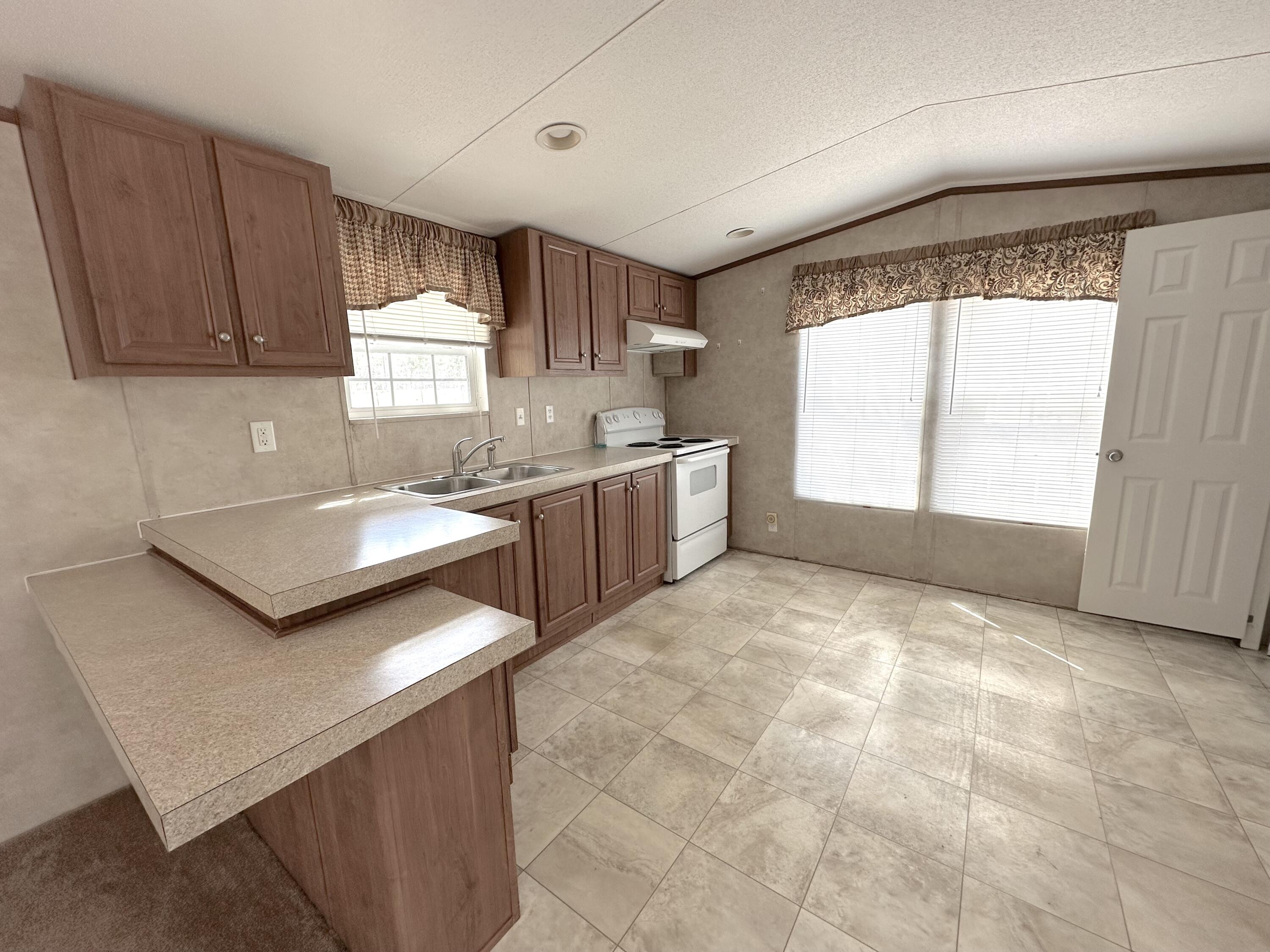 OAKWOOD HILLS UNIT 1 - Residential