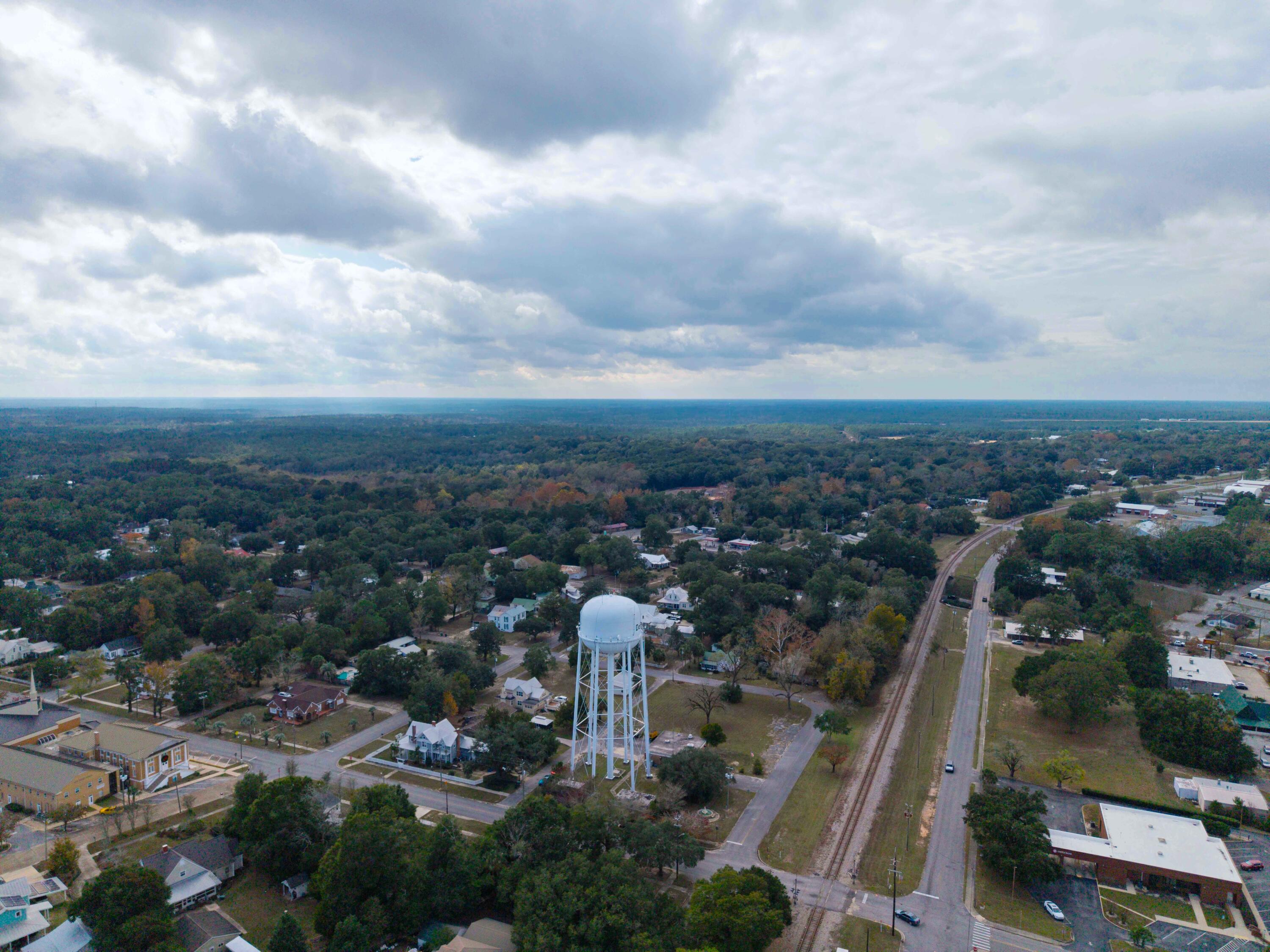 OAKWOOD HILLS UNIT 1 - Residential
