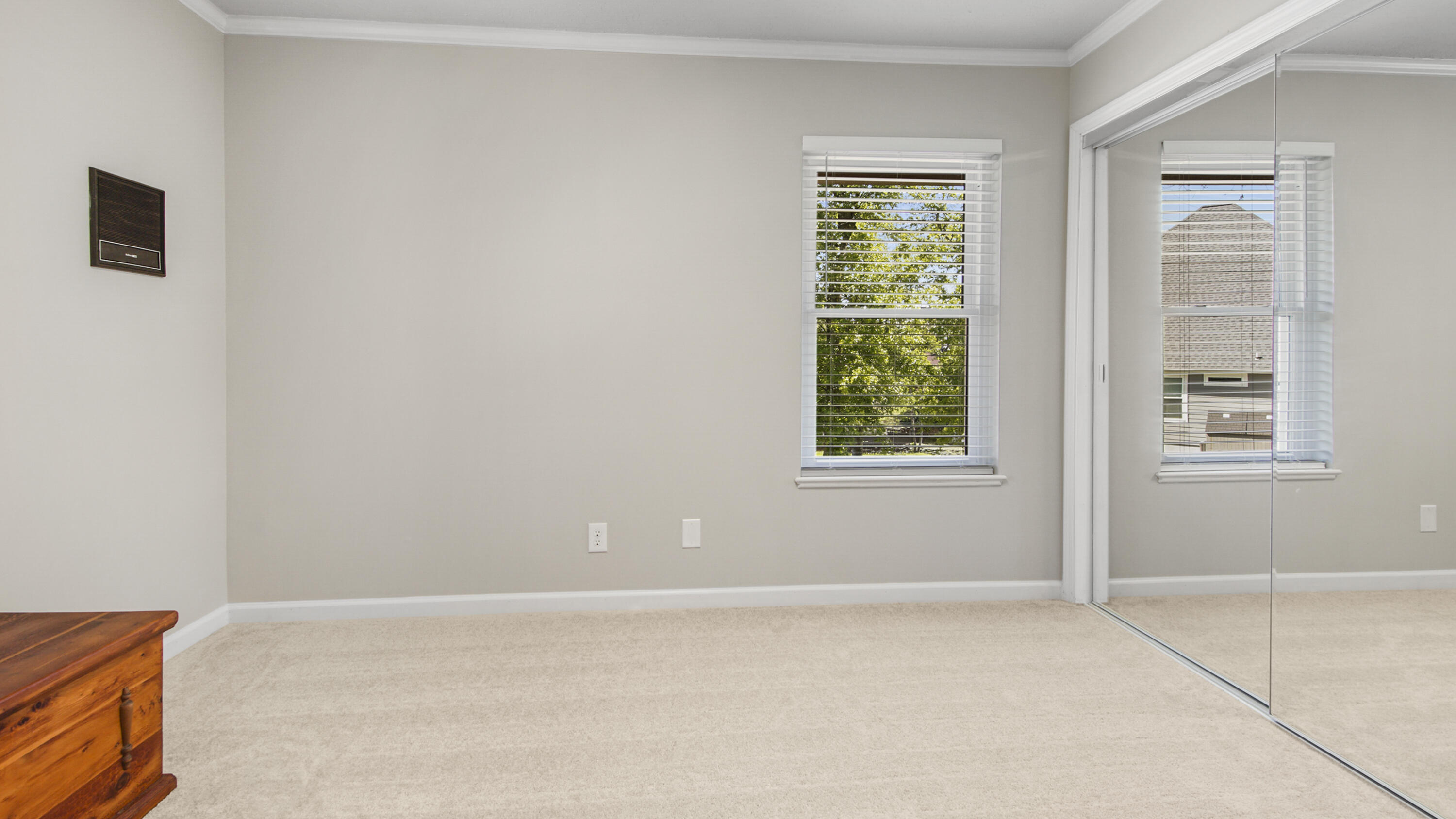 DEERPOINT ESTATES - Residential