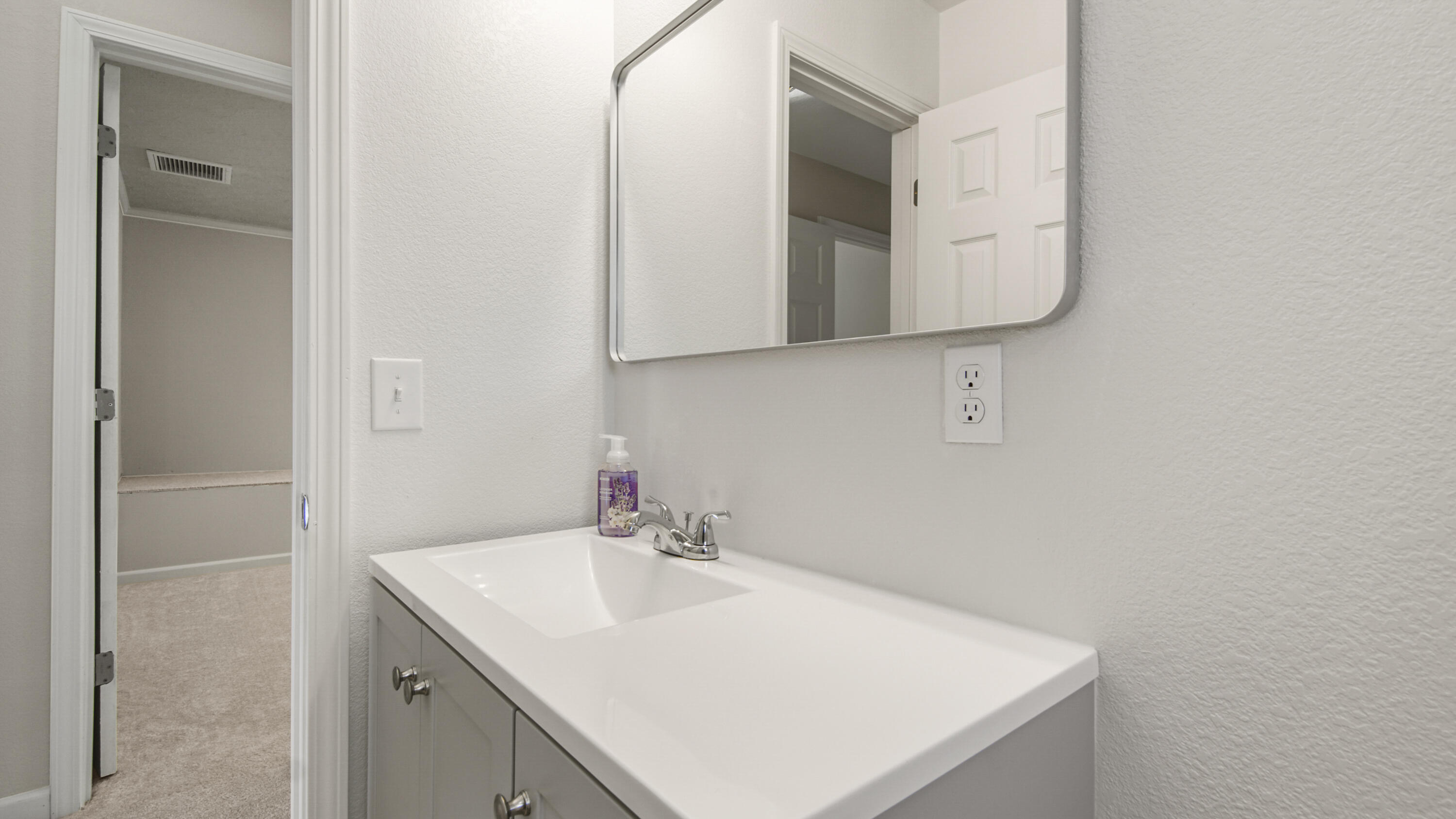 DEERPOINT ESTATES - Residential