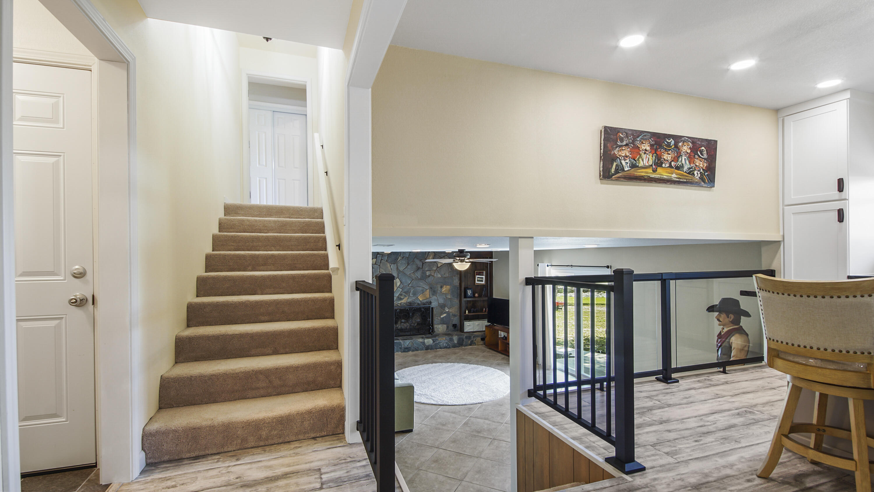 DEERPOINT ESTATES - Residential