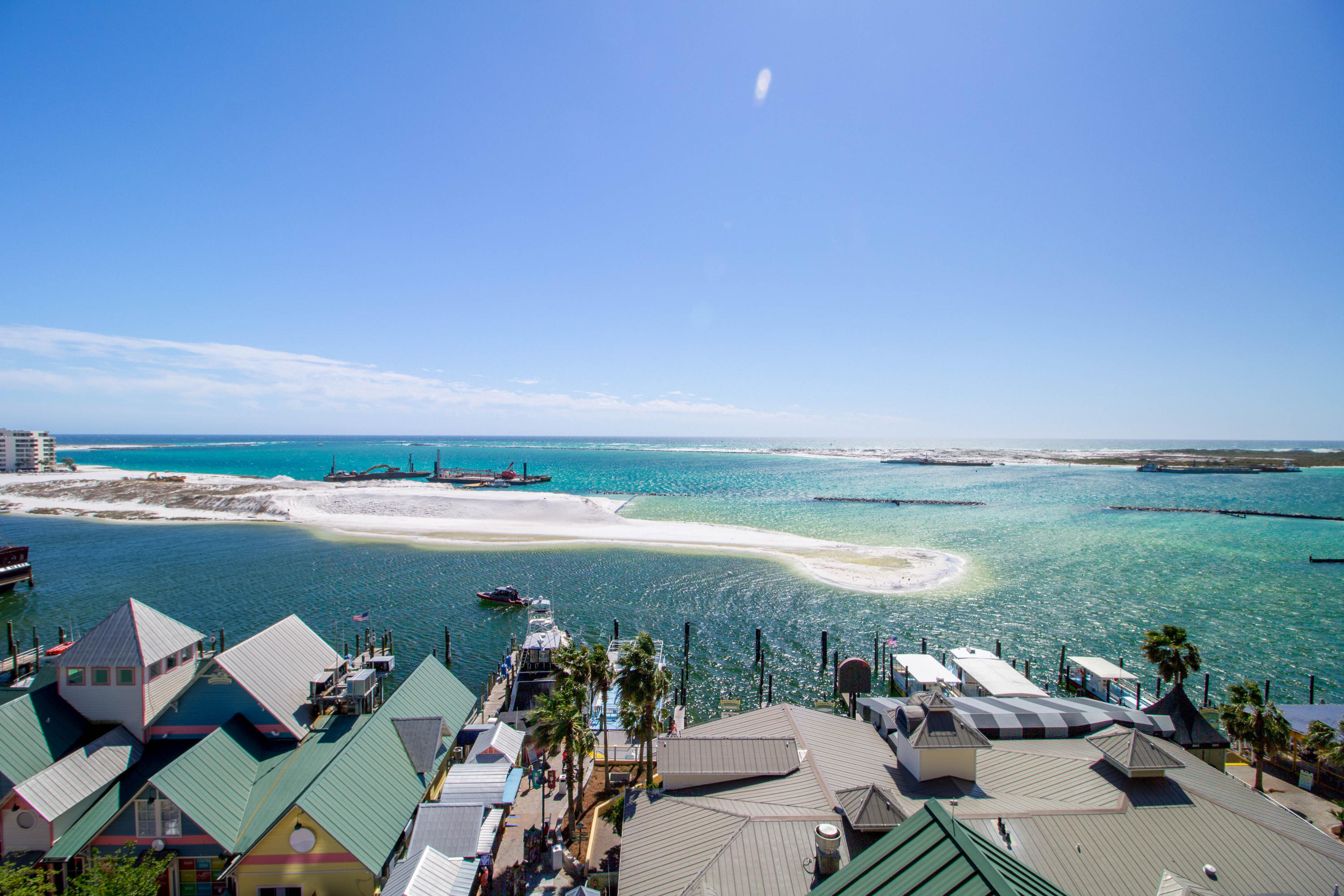 EMERALD GRANDE - Residential