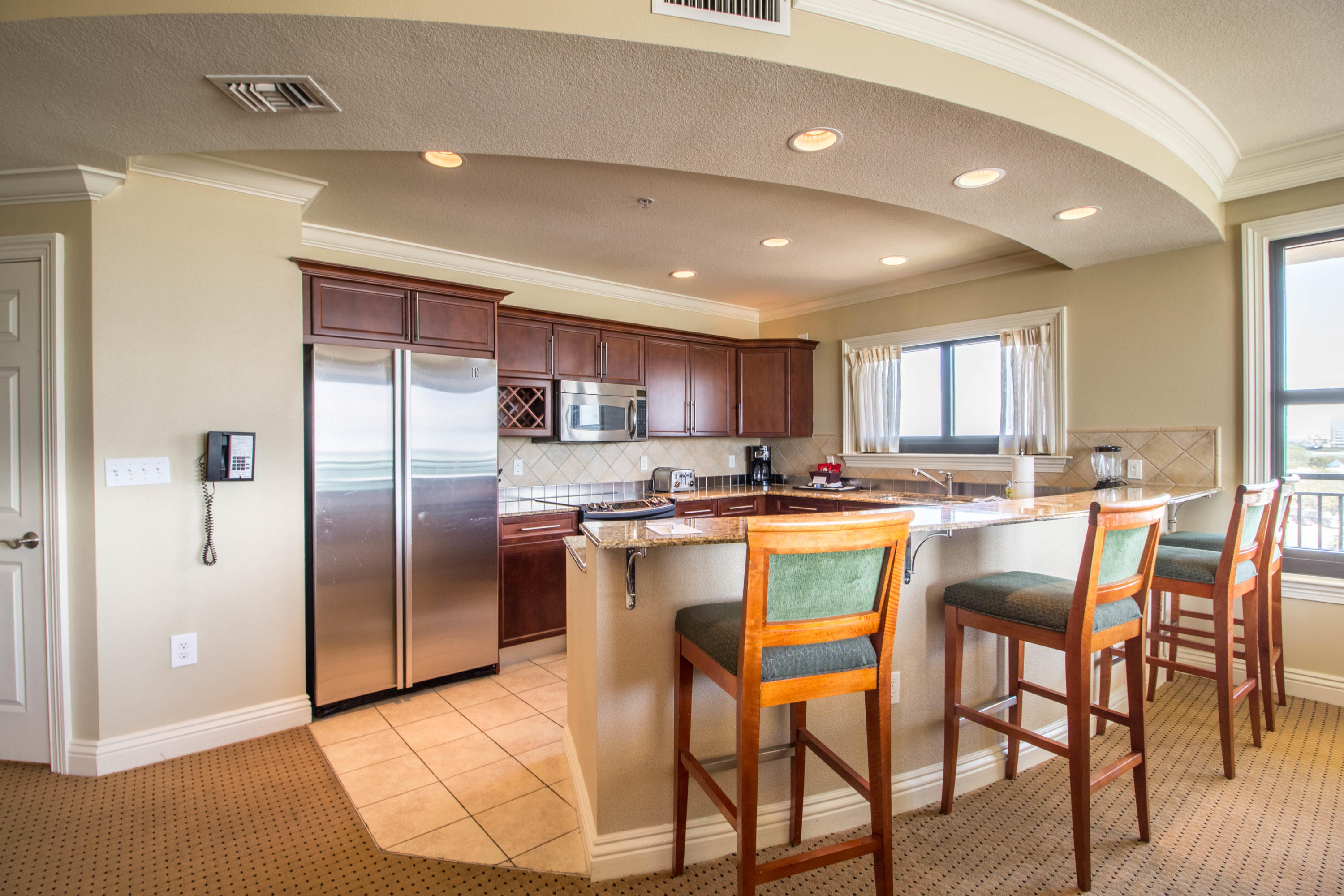 EMERALD GRANDE - Residential