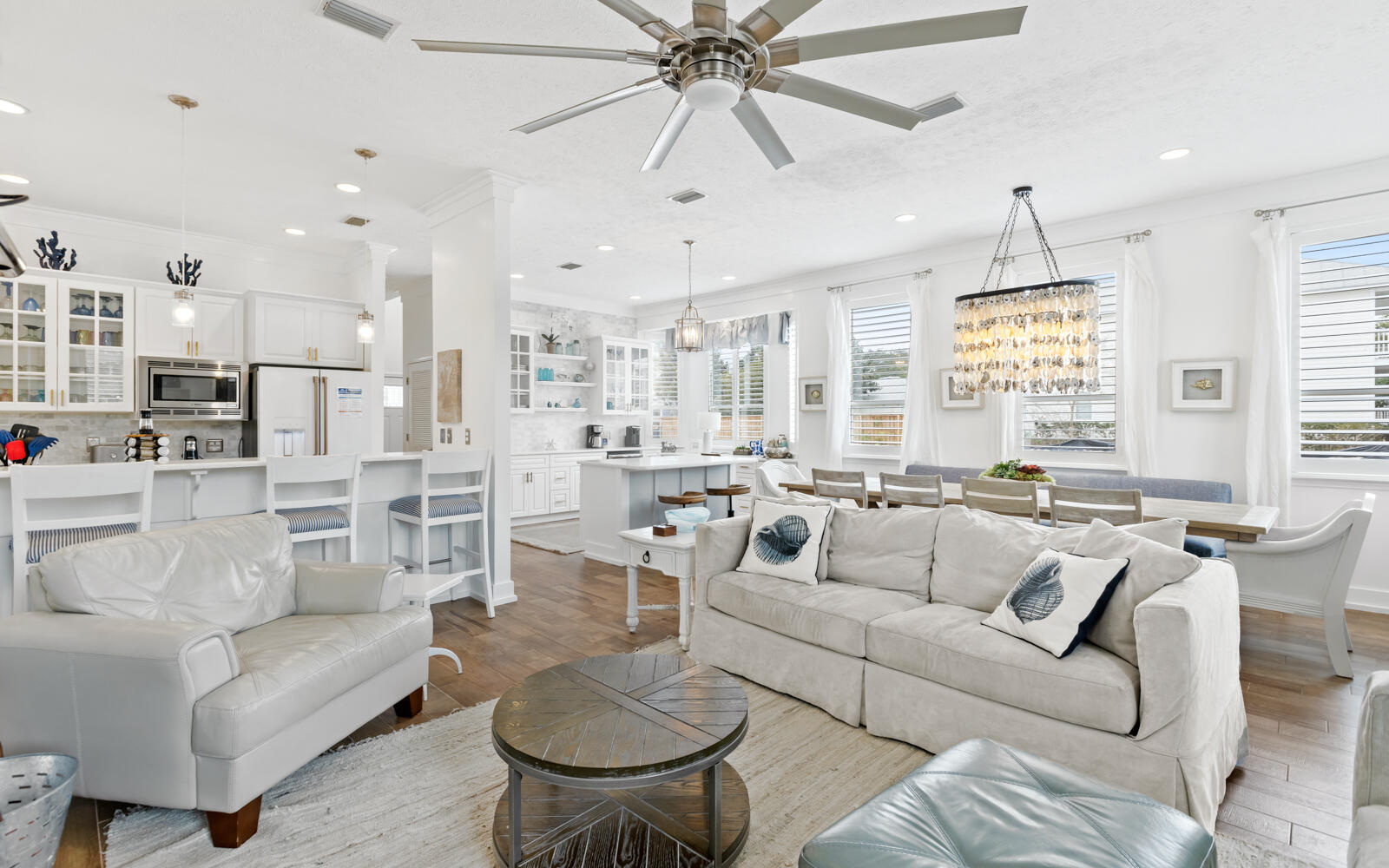 BLUE MOUNTAIN BEACH - Residential