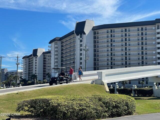 River Oaks Tennis Villas - Residential