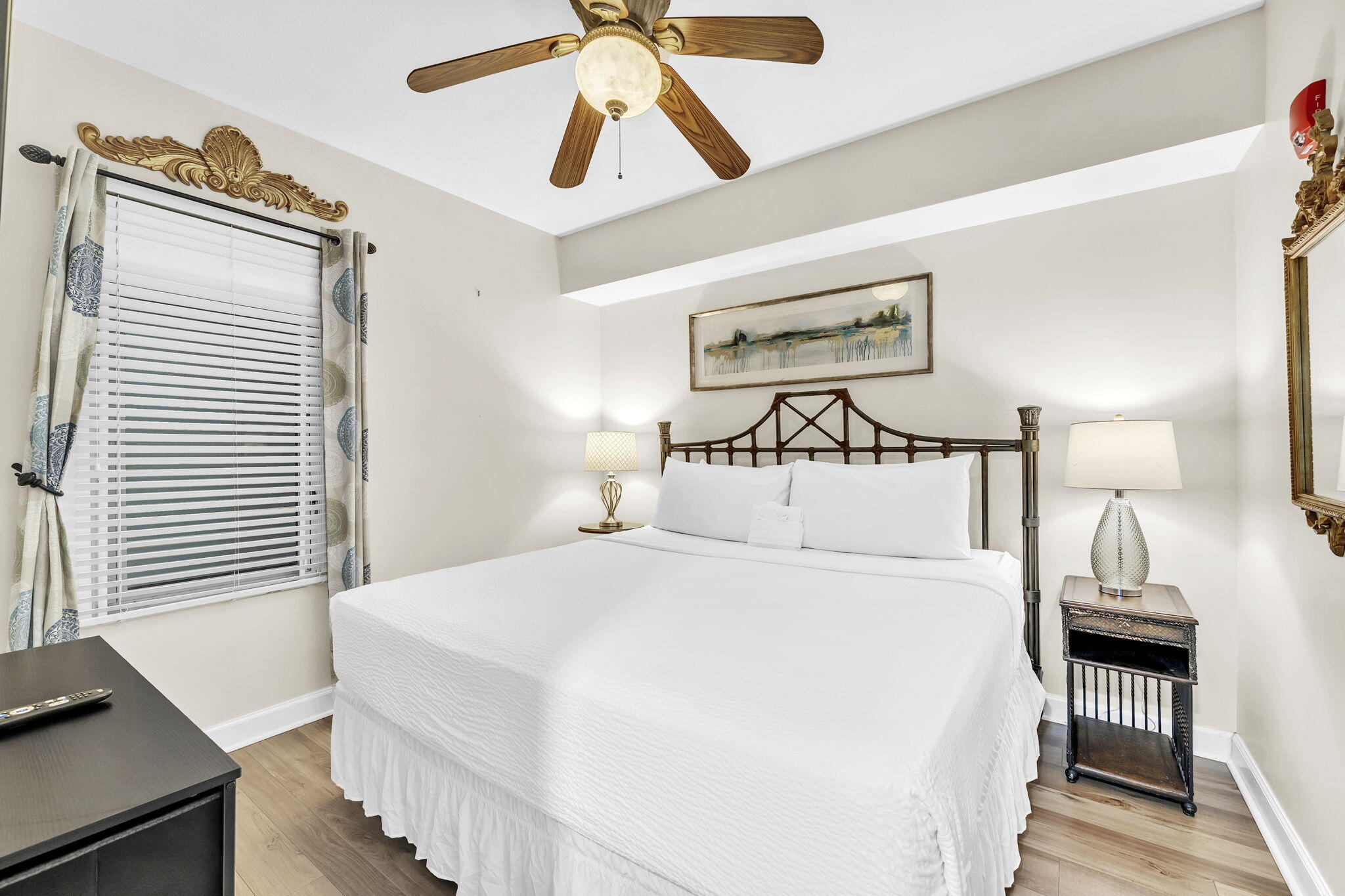 STERLING SHORES - Residential