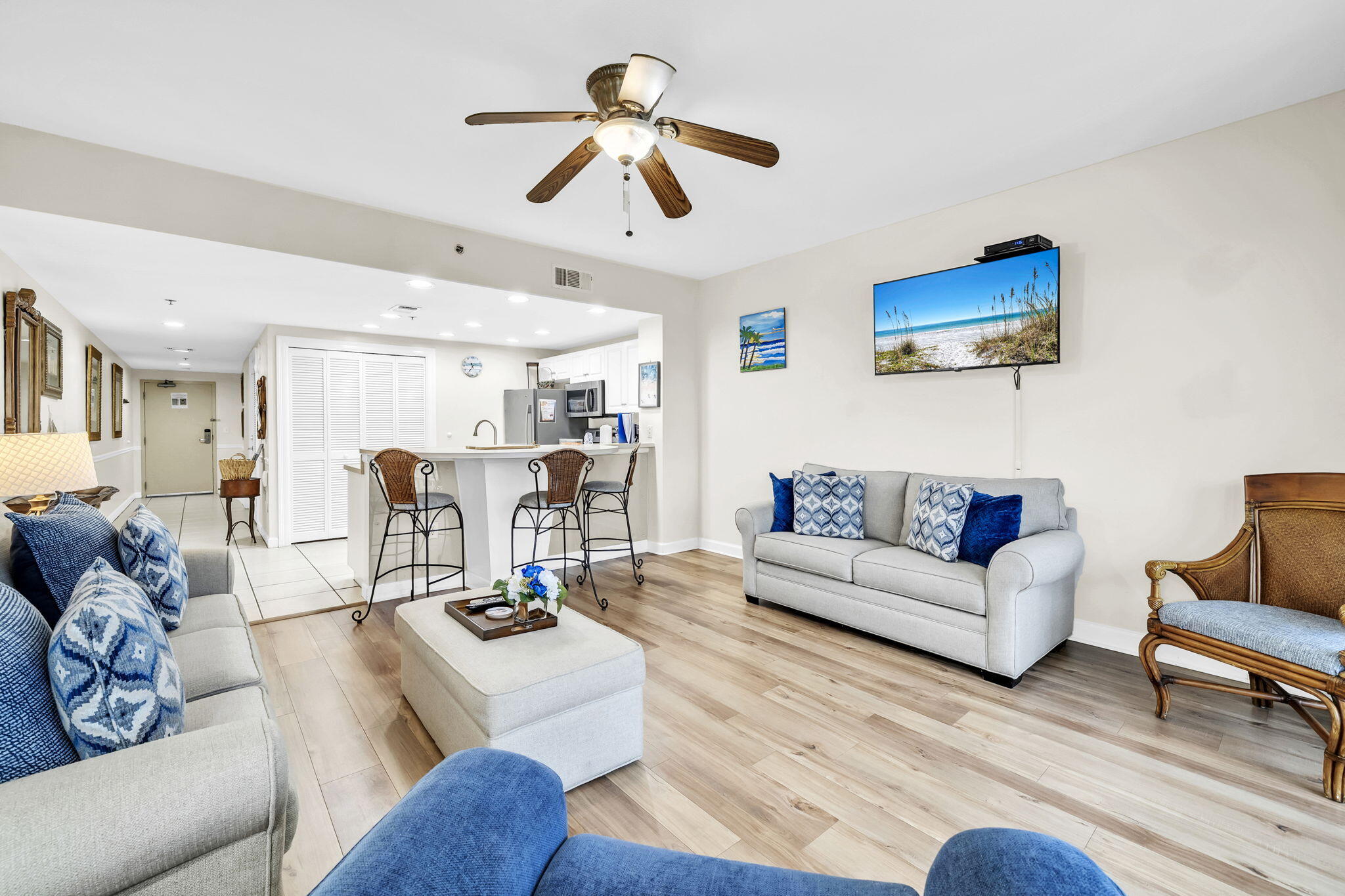 STERLING SHORES - Residential
