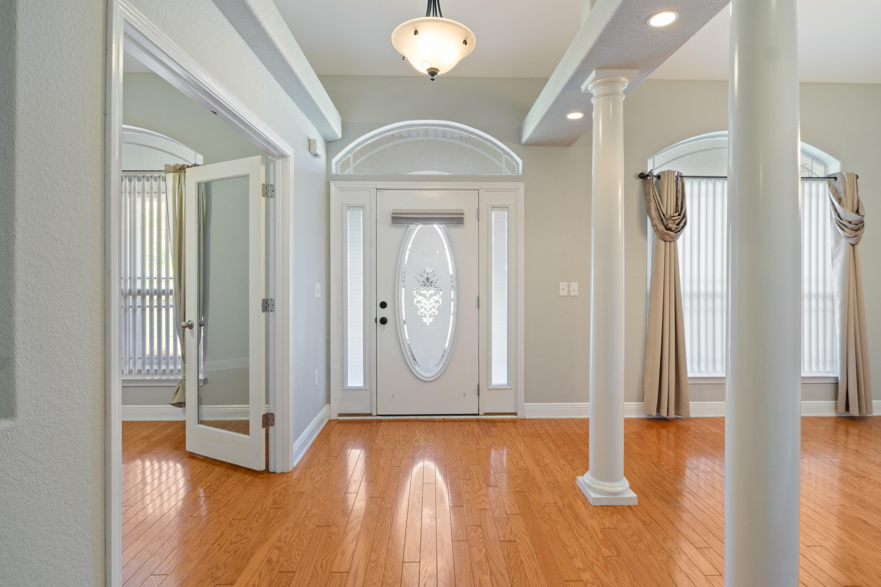 FOX VALLEY - Residential