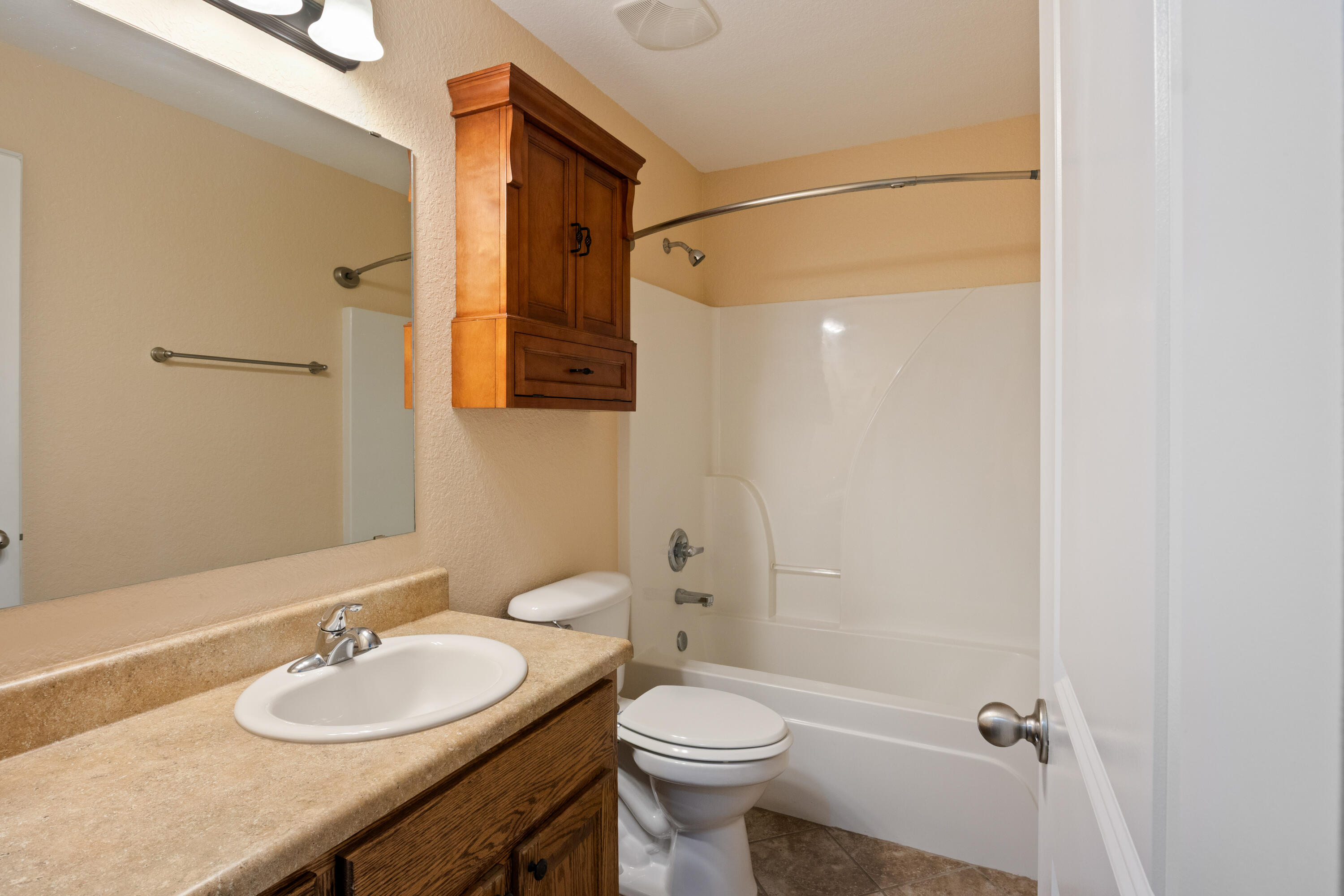 FOX VALLEY - Residential