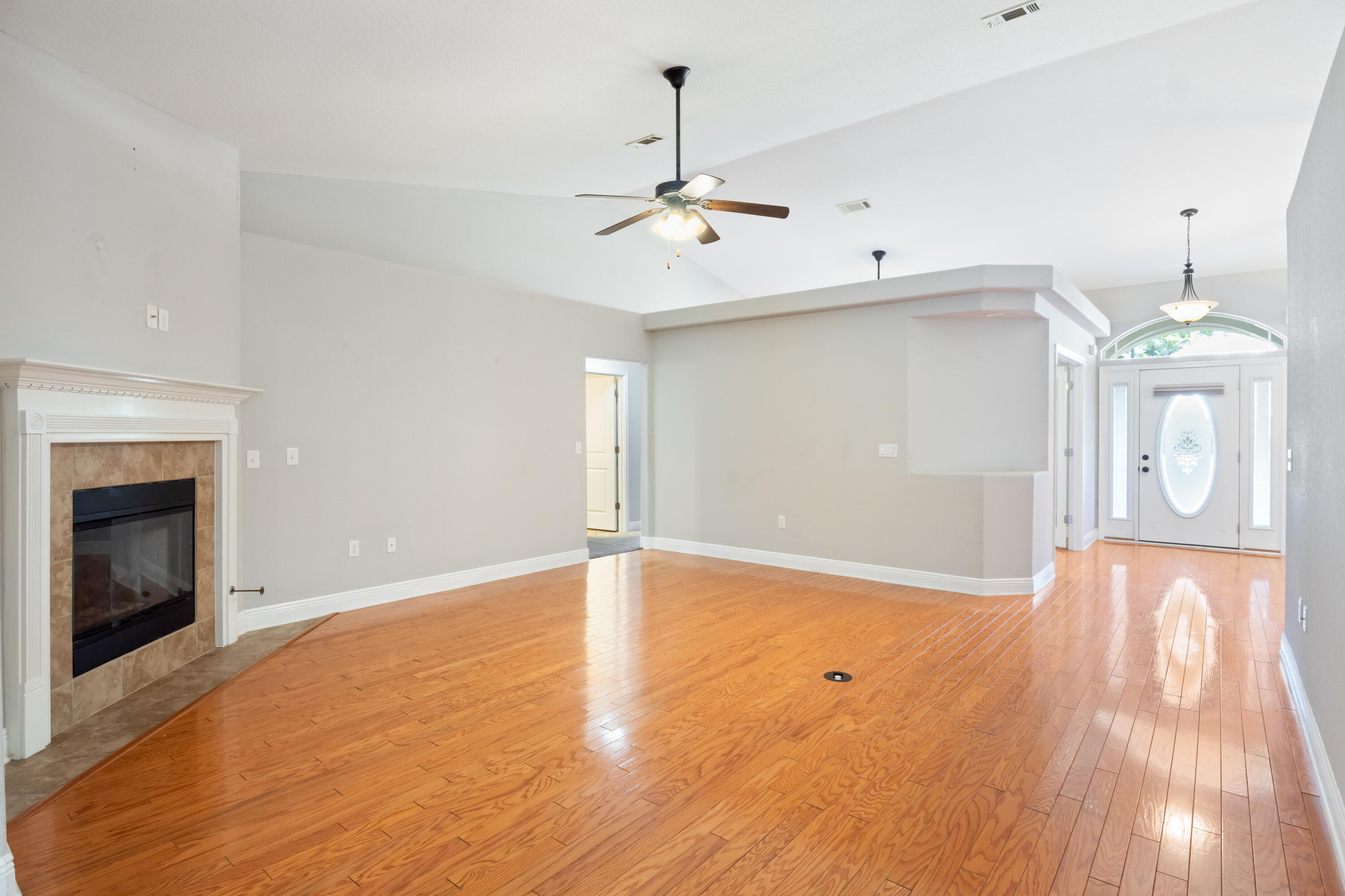 FOX VALLEY - Residential