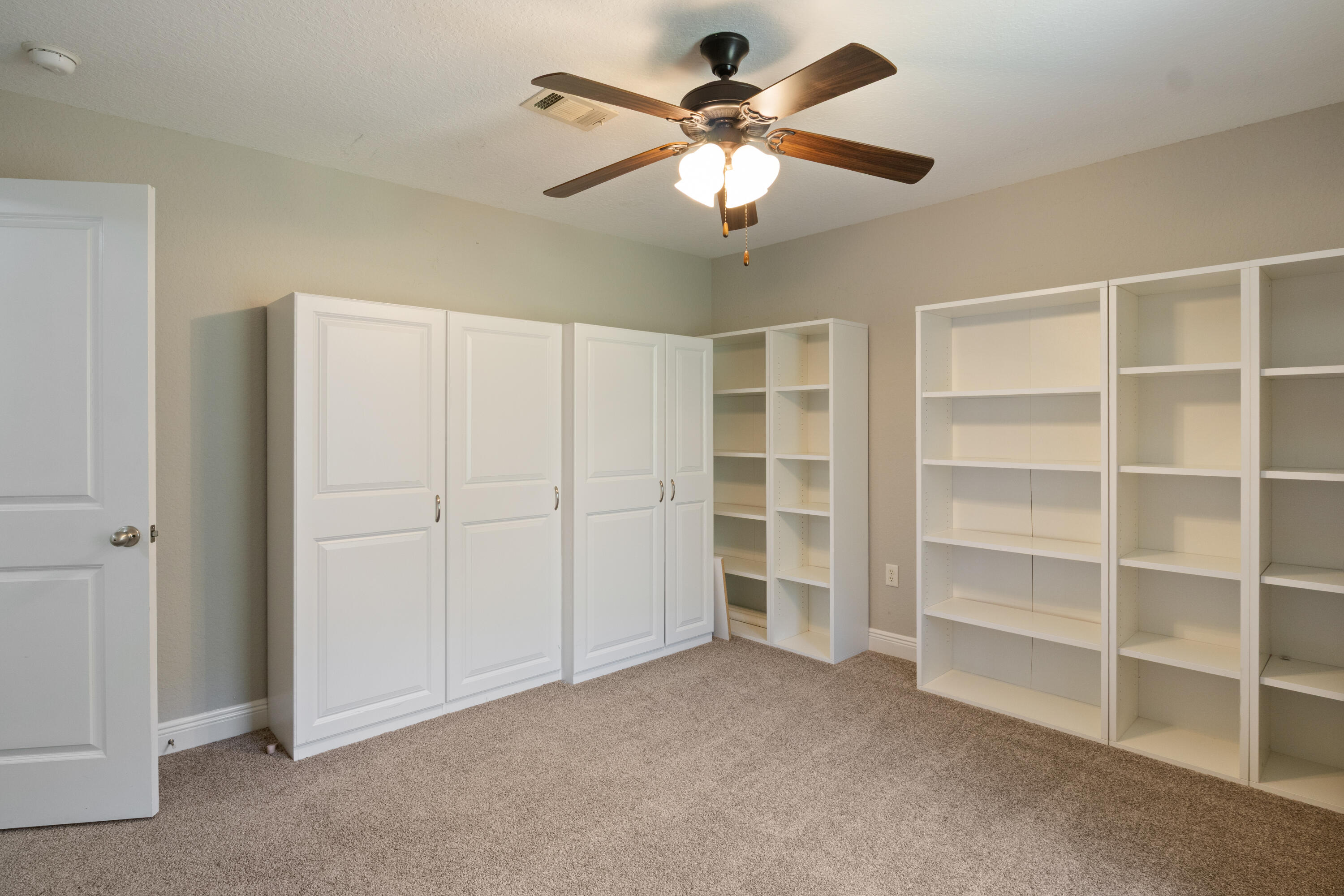 FOX VALLEY - Residential