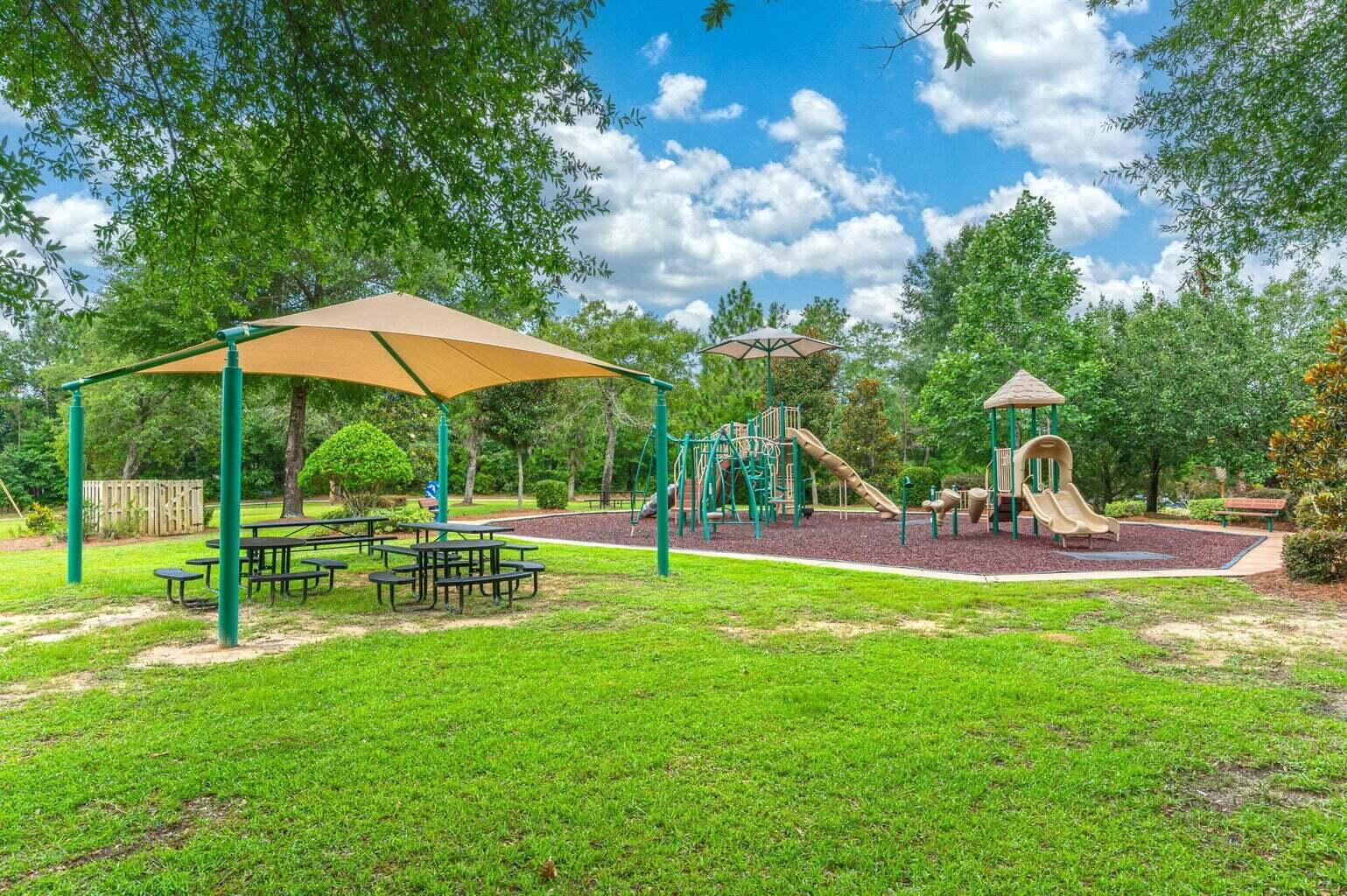 FOX VALLEY - Residential