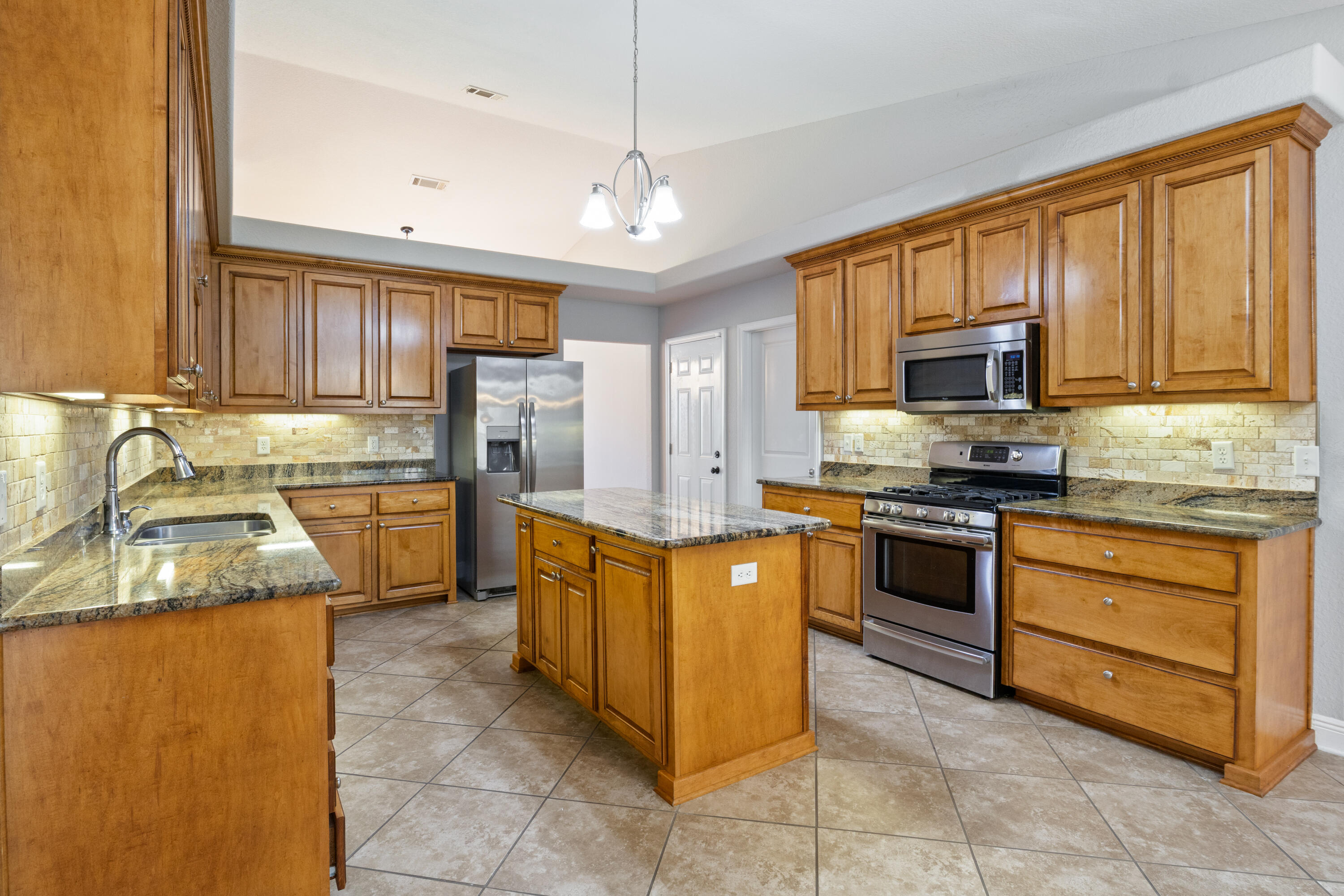 FOX VALLEY - Residential