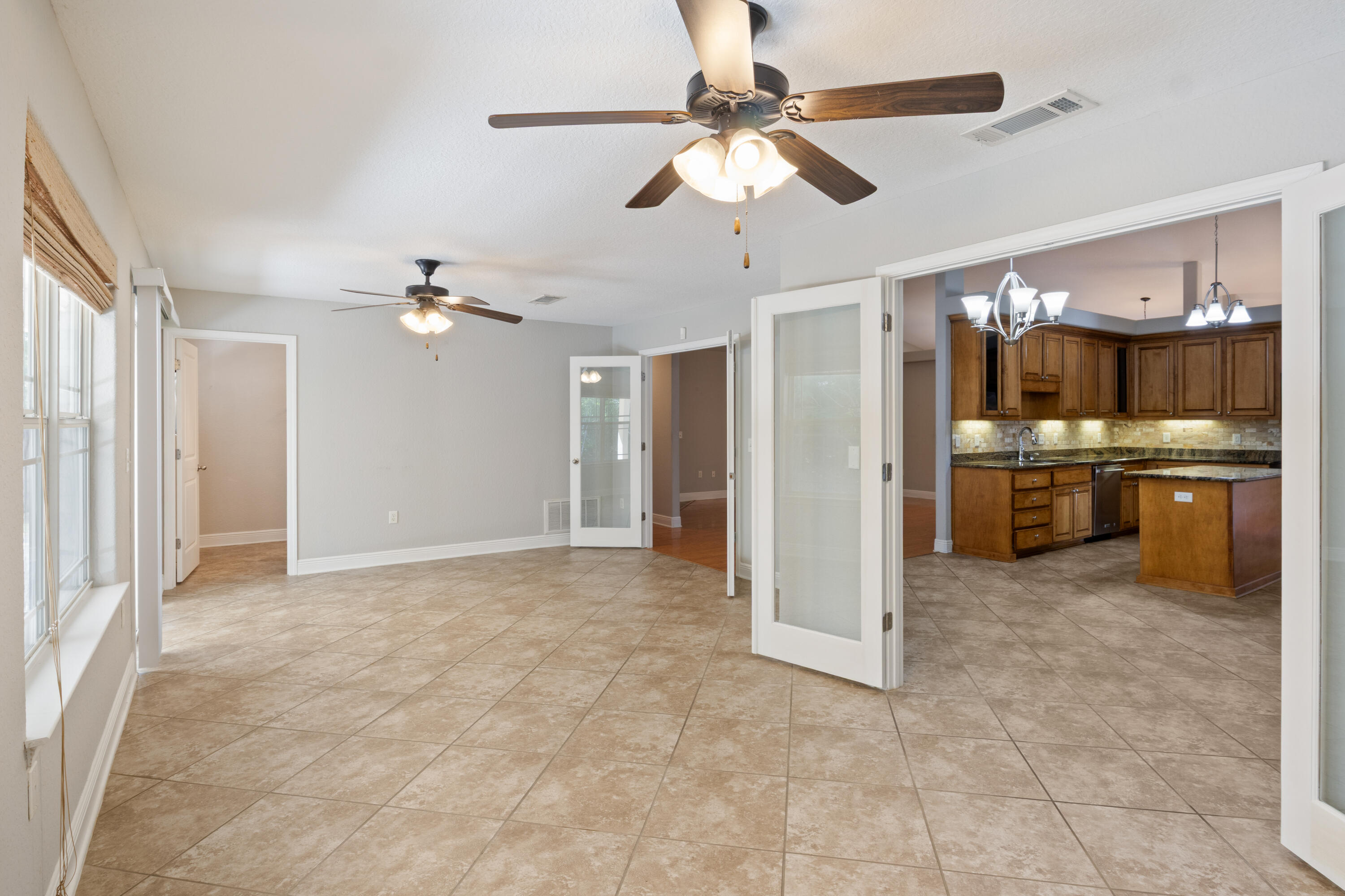 FOX VALLEY - Residential