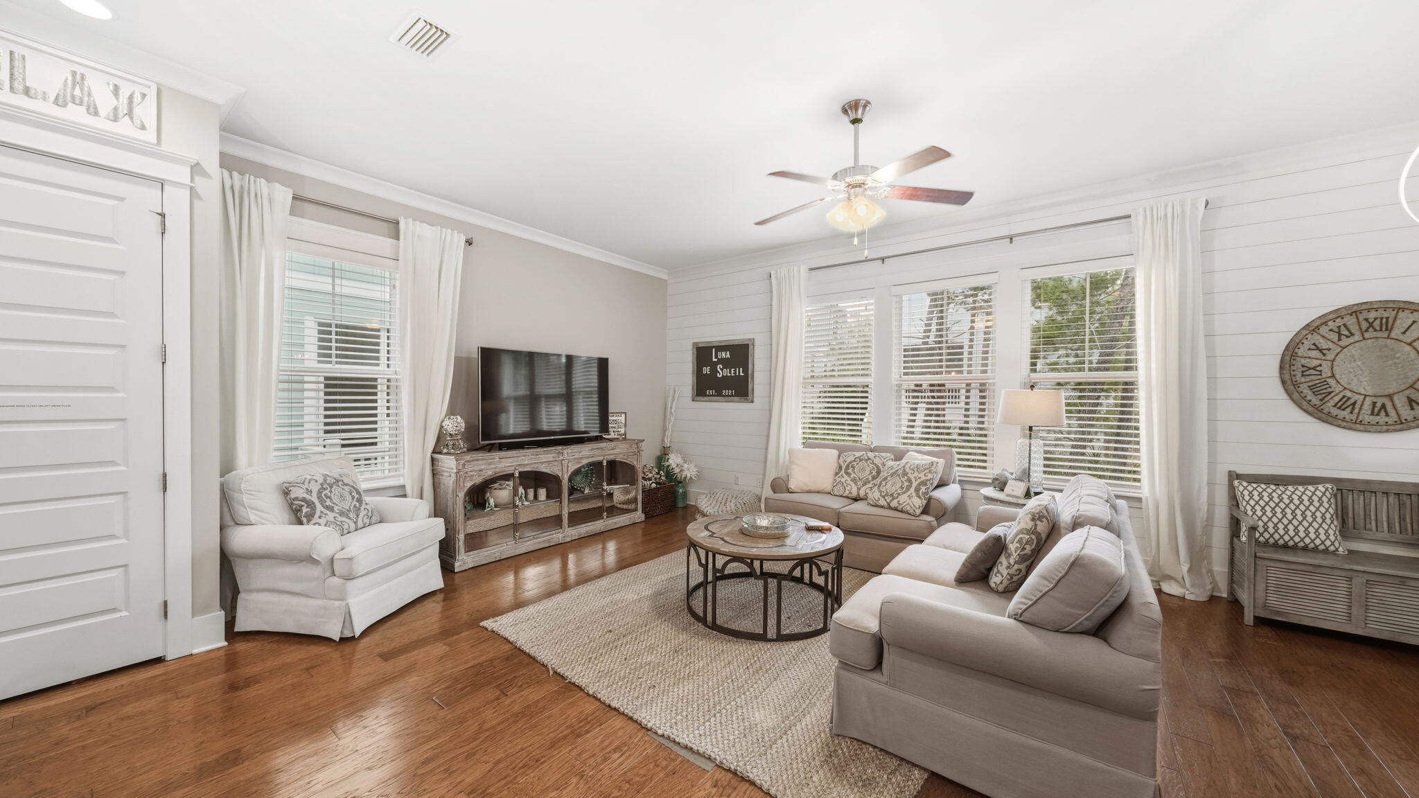 HIGHLAND PARKS - Residential