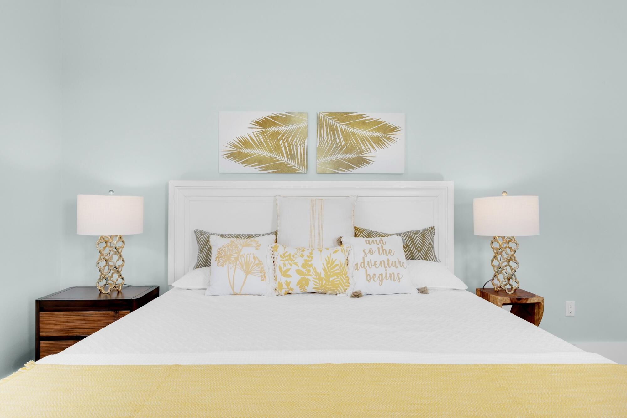 CRYSTAL BEACH - Residential