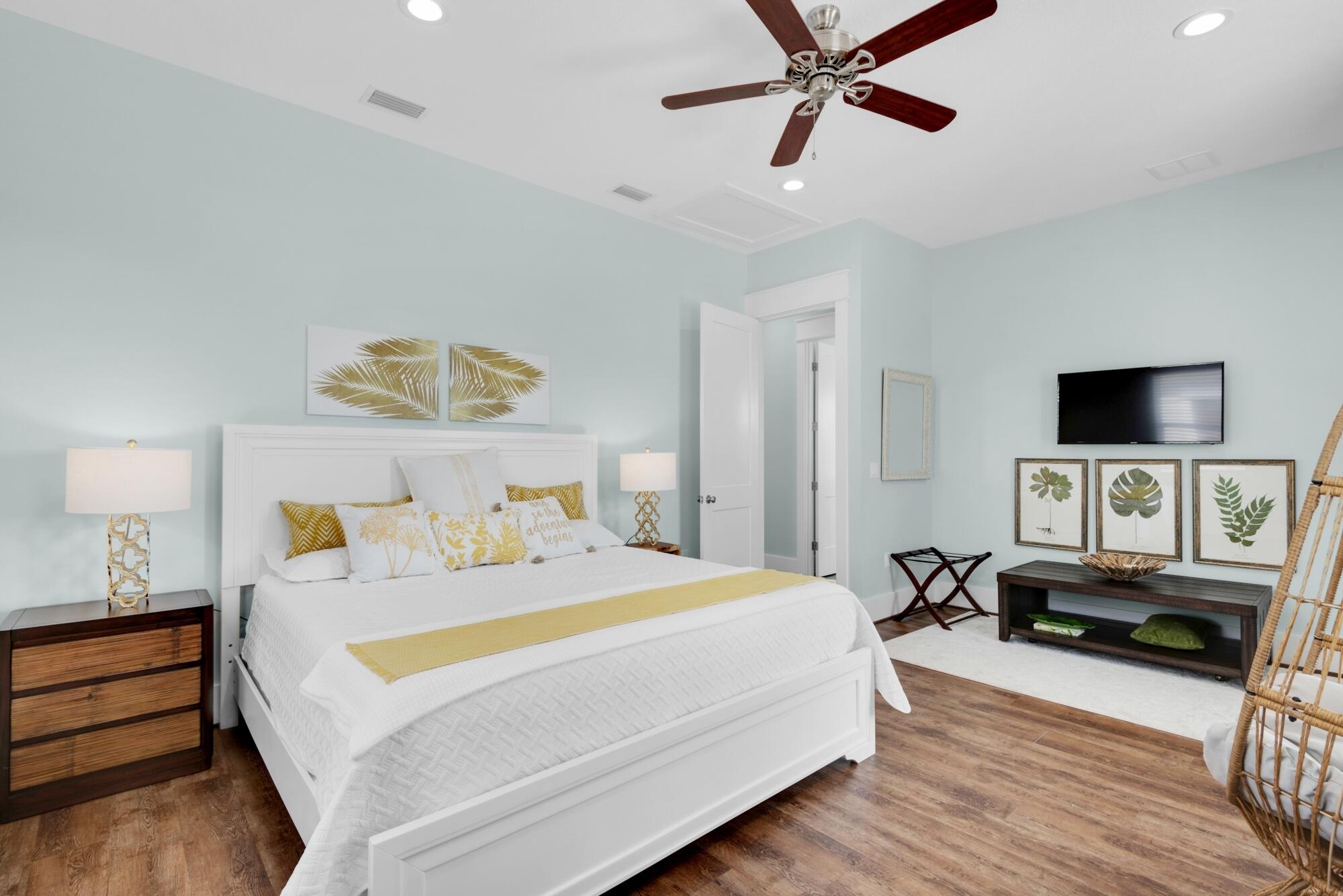 CRYSTAL BEACH - Residential